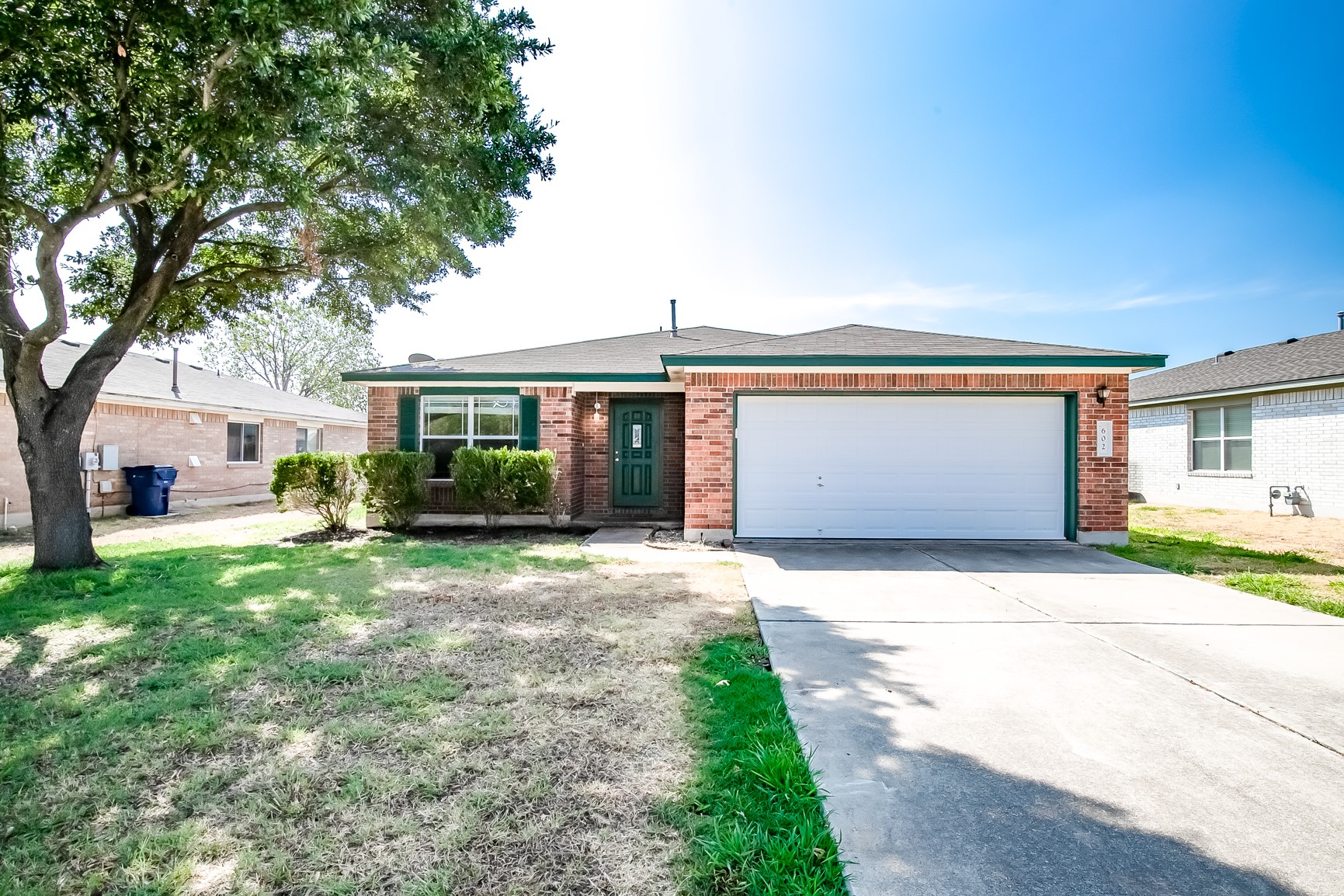 602 McCarthur Dr — photo