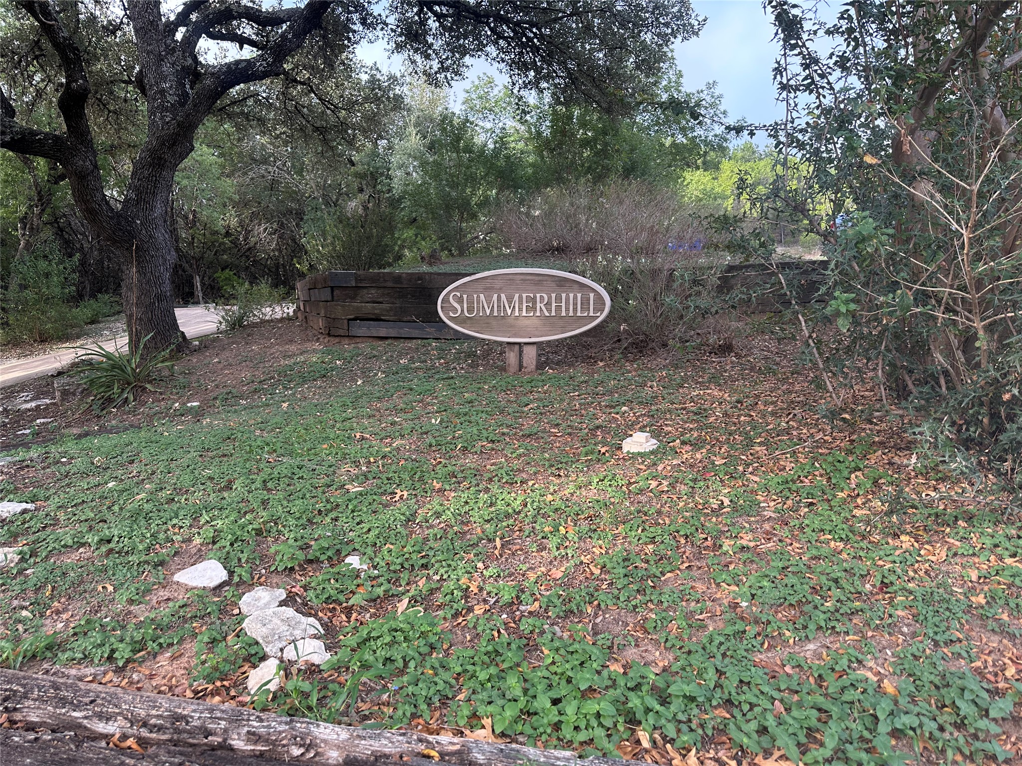 7107 Silver Dale Dr B — photo