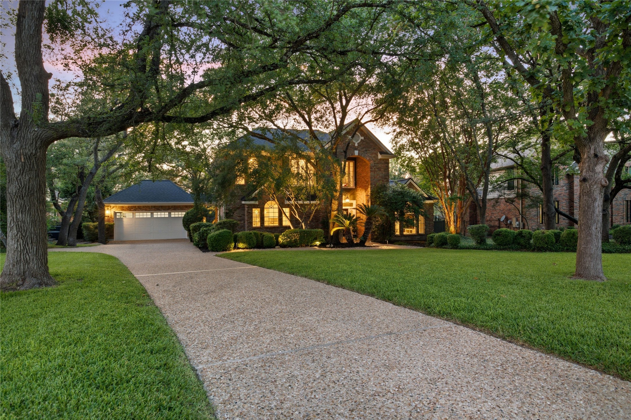 10038 Circleview Dr — photo