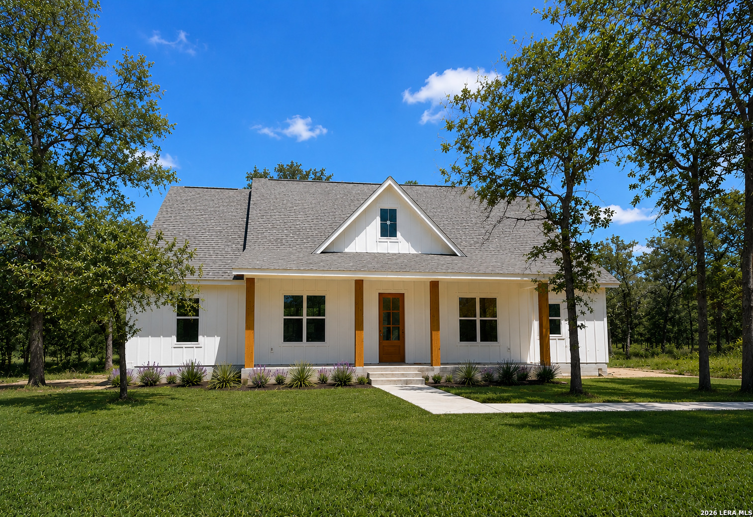 1488 Barth Road, Dale, TX 78616