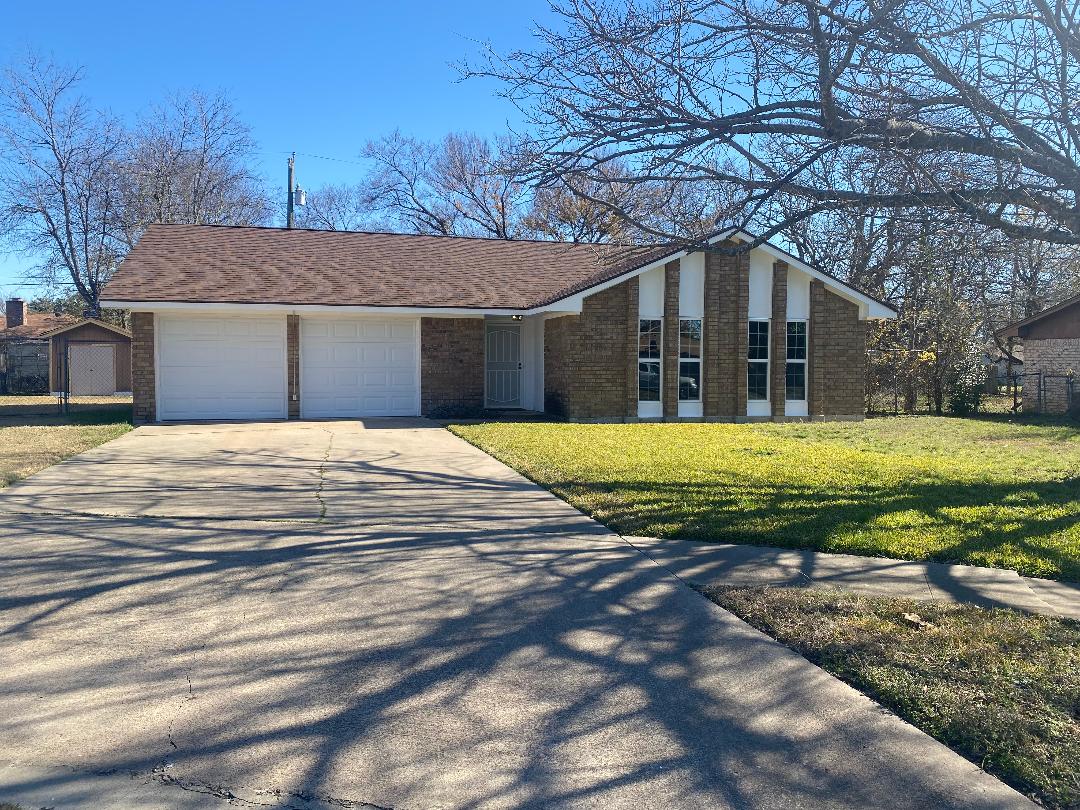 2104 Beta Cir — photo