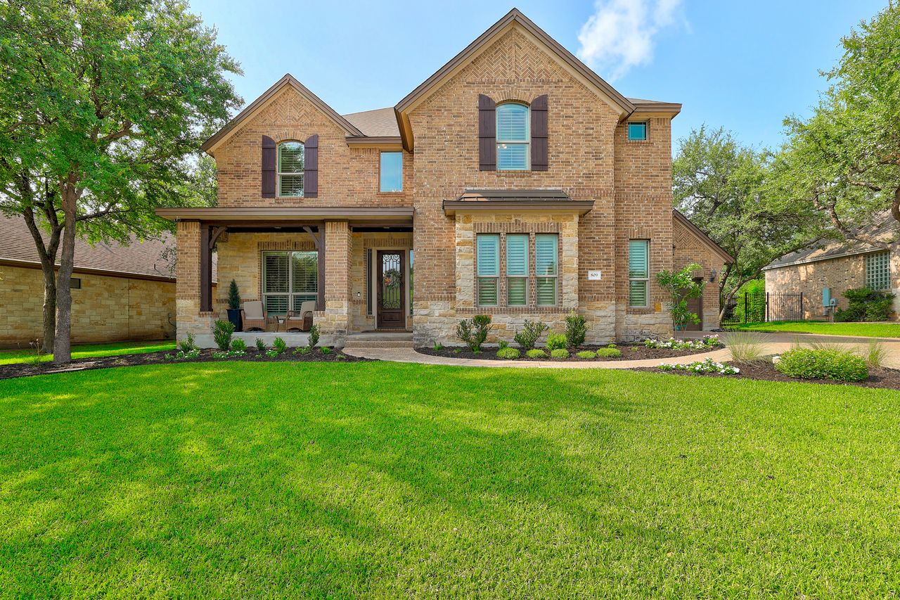 809 Prairie Dunes Dr — photo