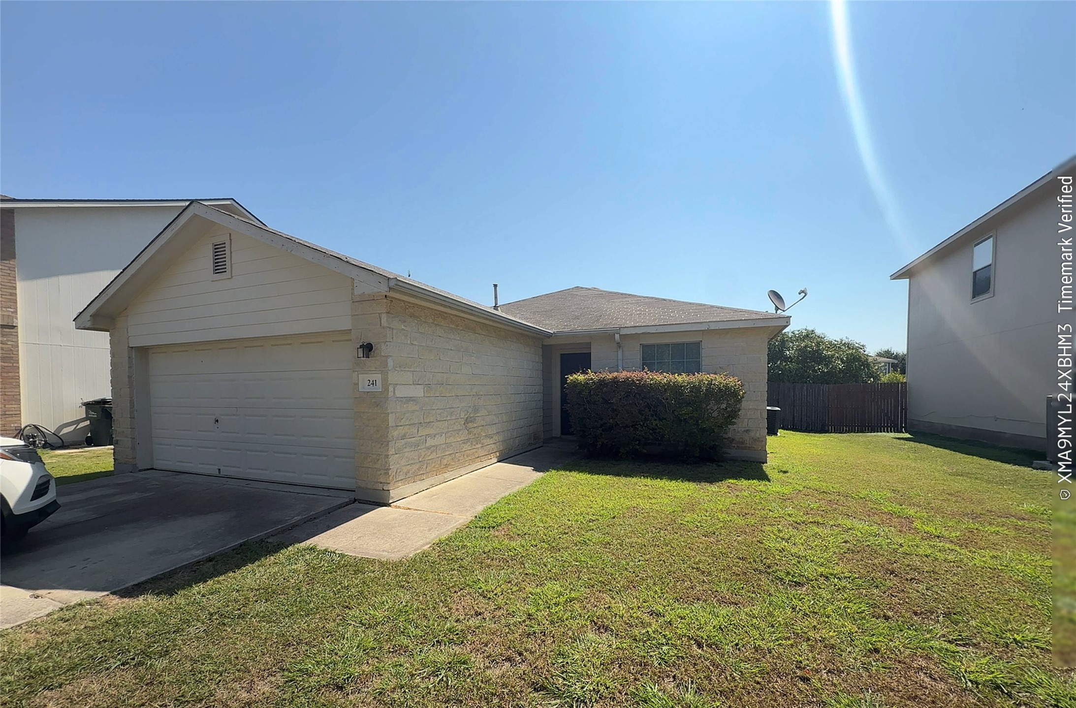 241 Carriage Way — photo