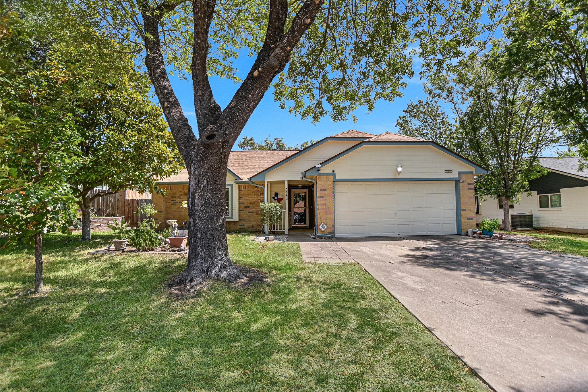 1408 Quail Run Rd — photo