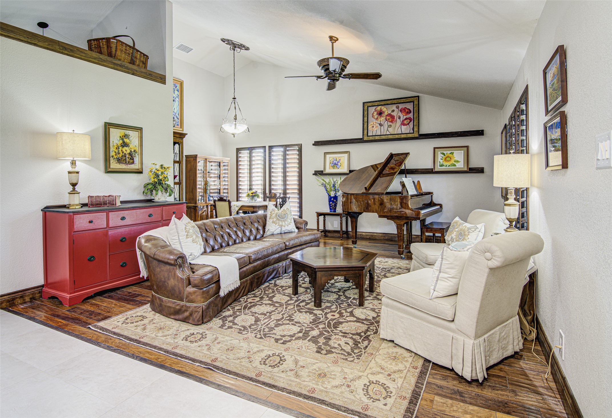 14301 Richard Walker Blvd — photo