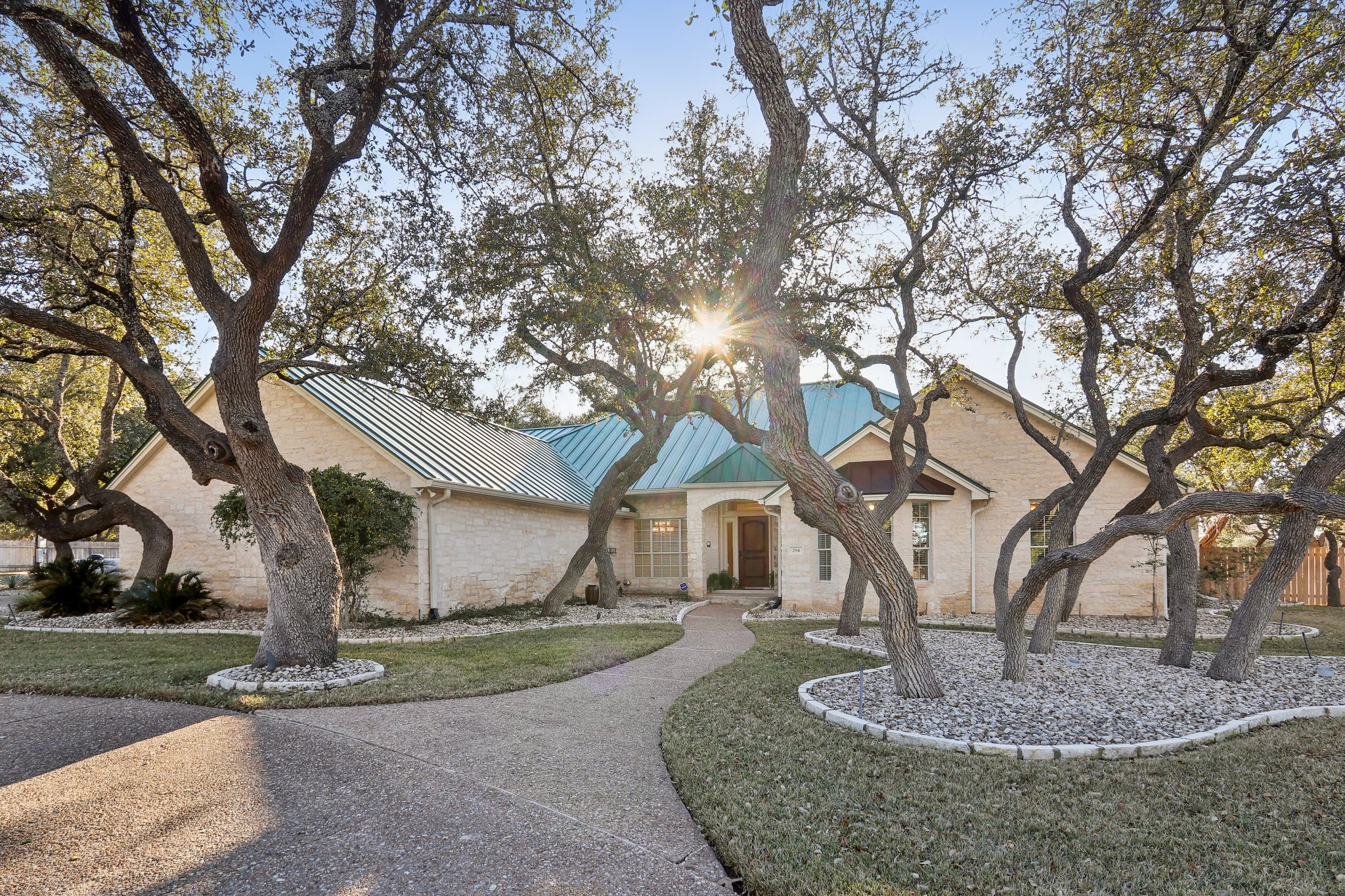 294 Logan Ranch Rd — photo