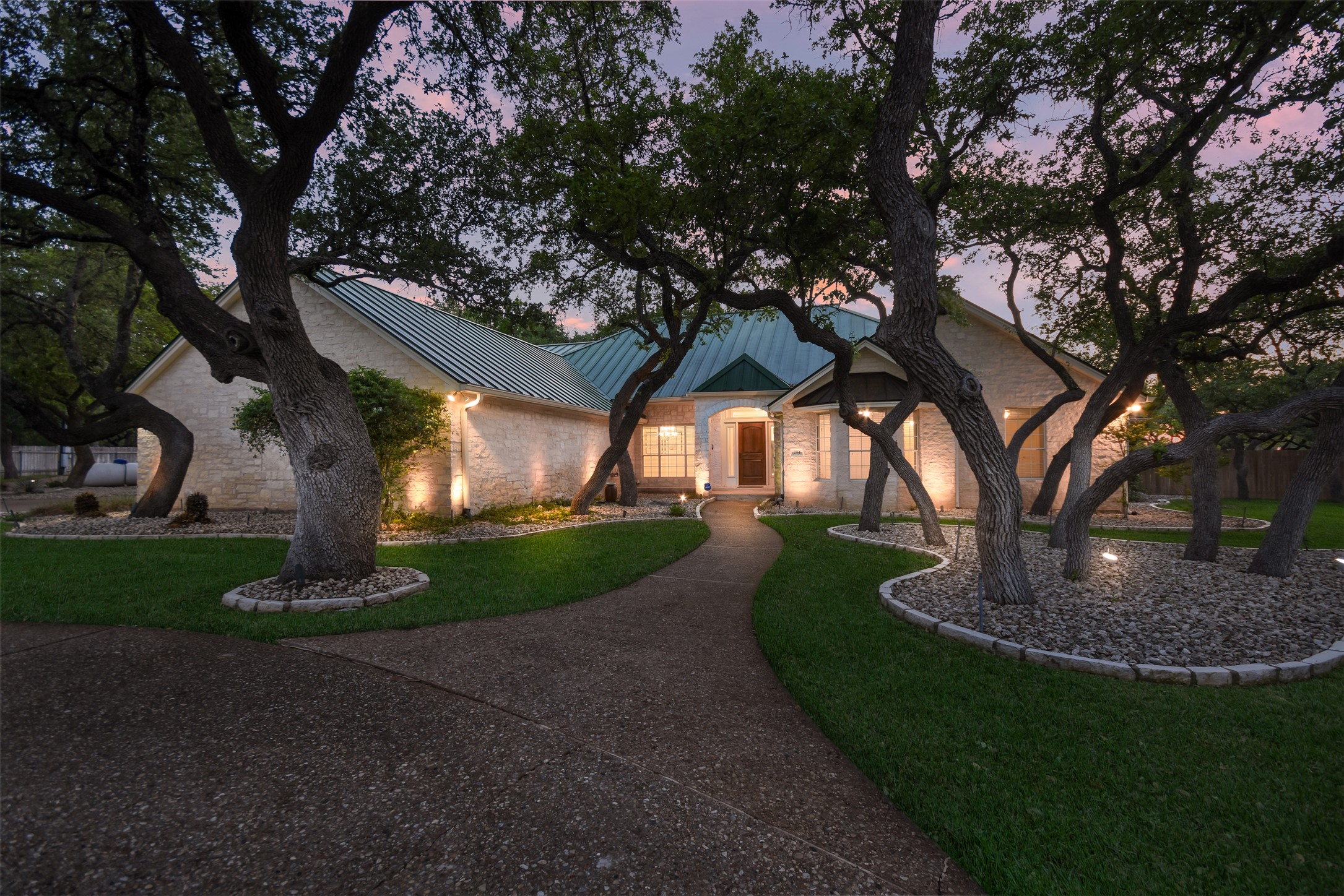 294 Logan Ranch Road, Georgetown, TX 78628 — photo 2