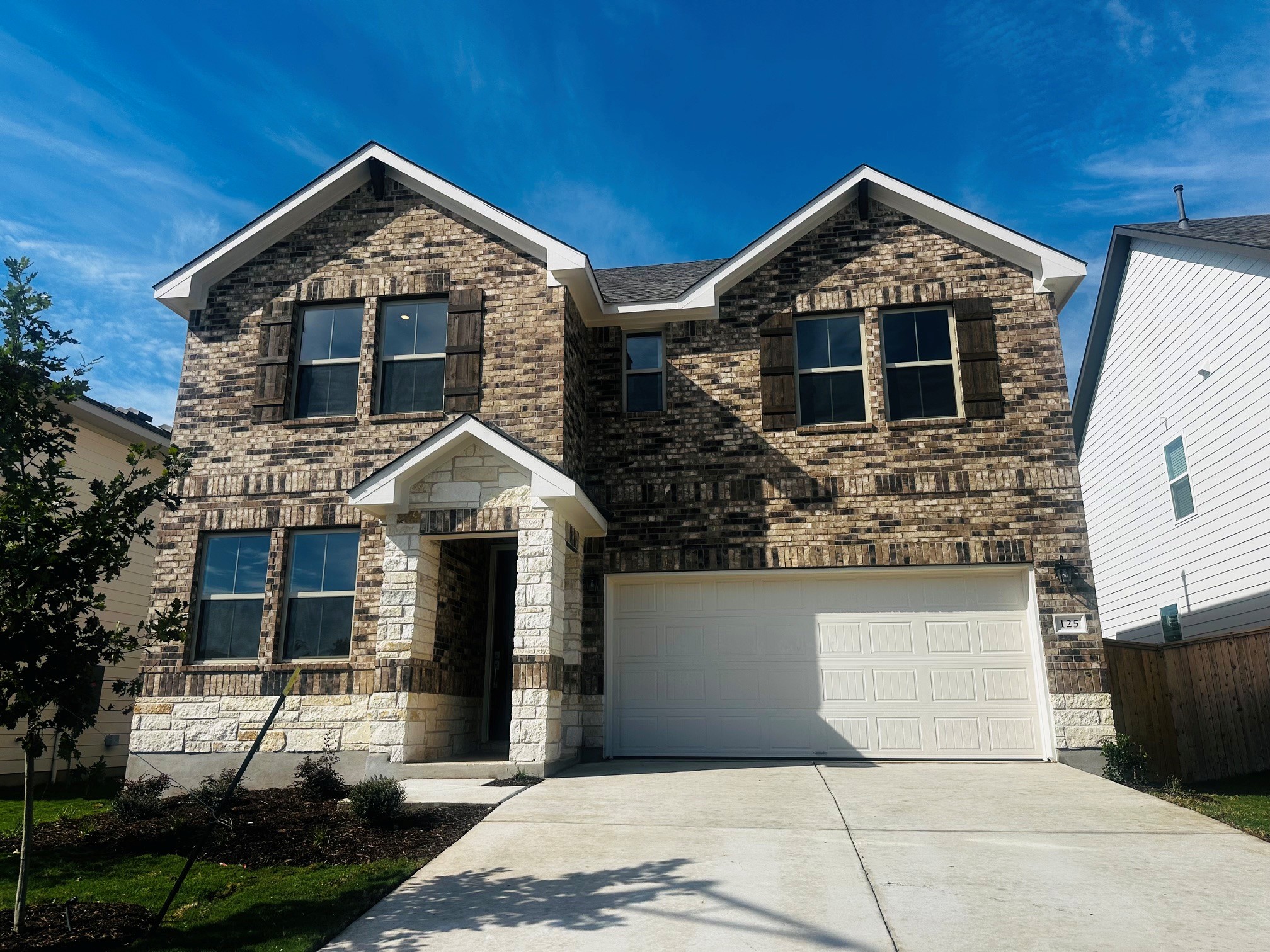 125 Jans Way — photo