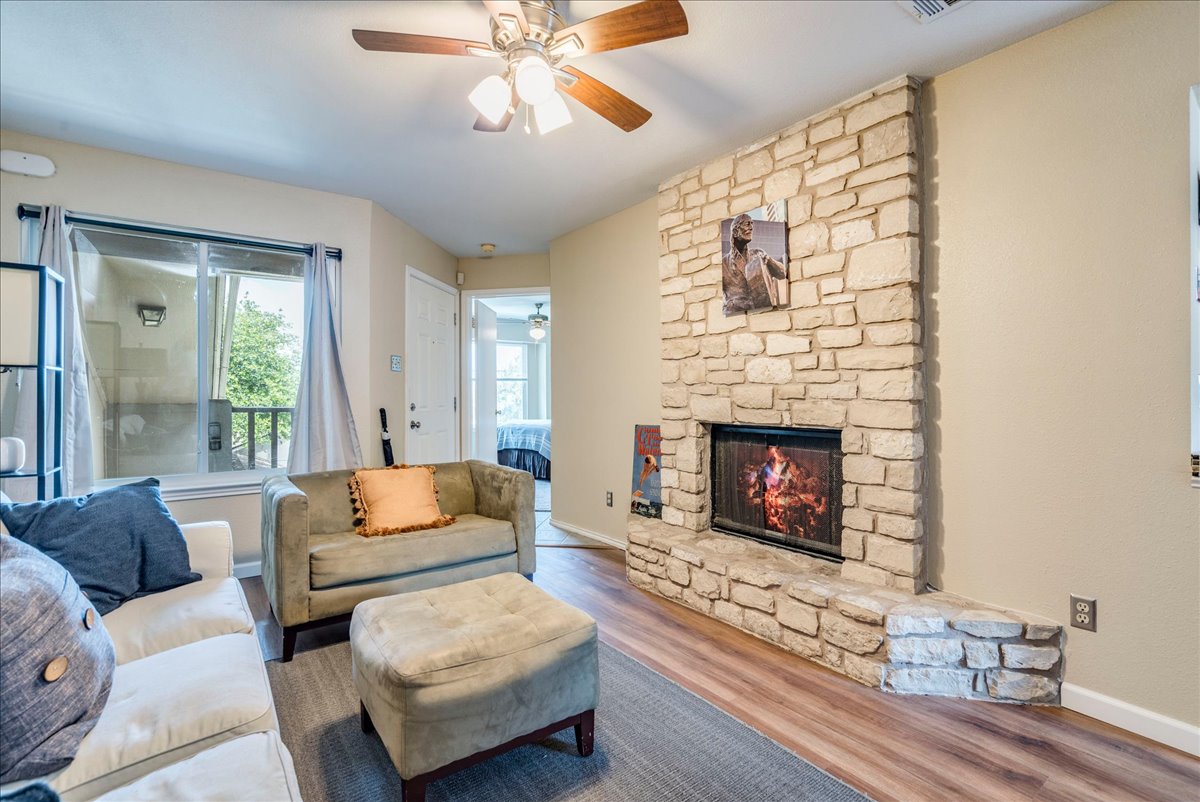 1720 Timber Ridge Rd 166 Road #166, Austin, TX 78741