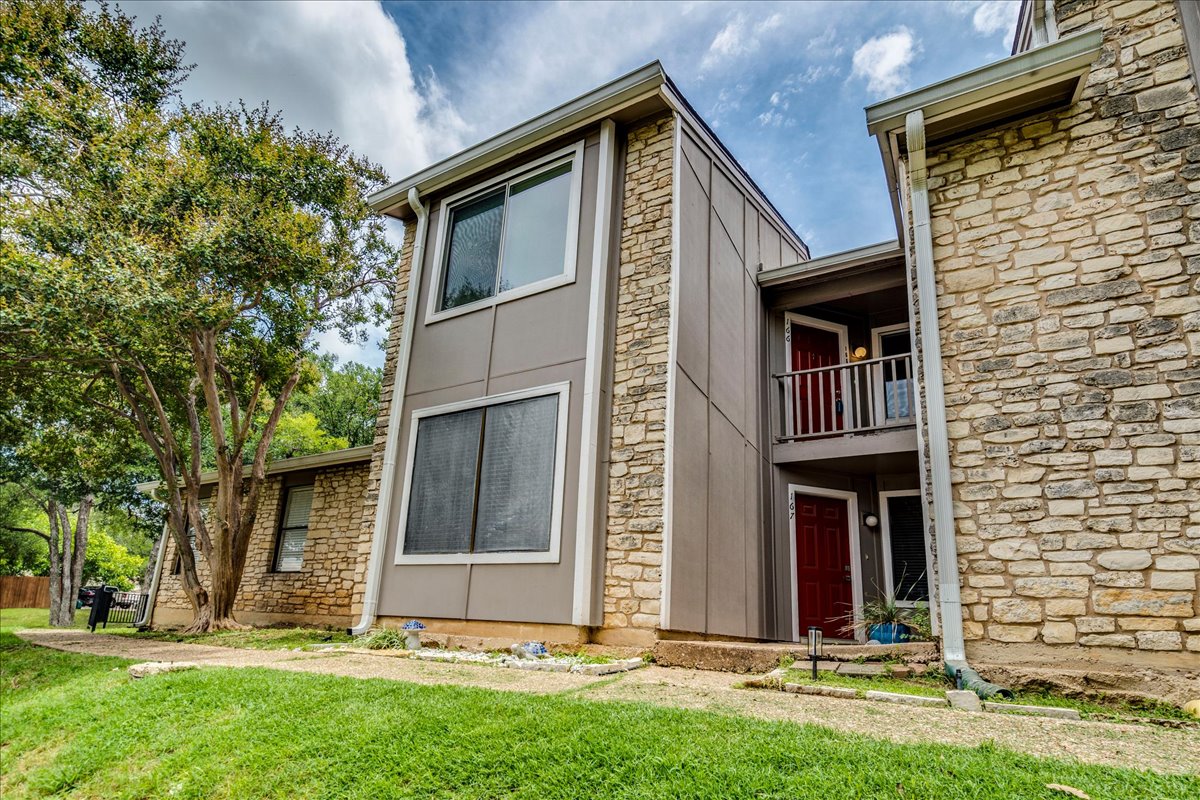 1720 Timber Ridge Rd 166 Road #166, Austin, TX 78741 — photo 2