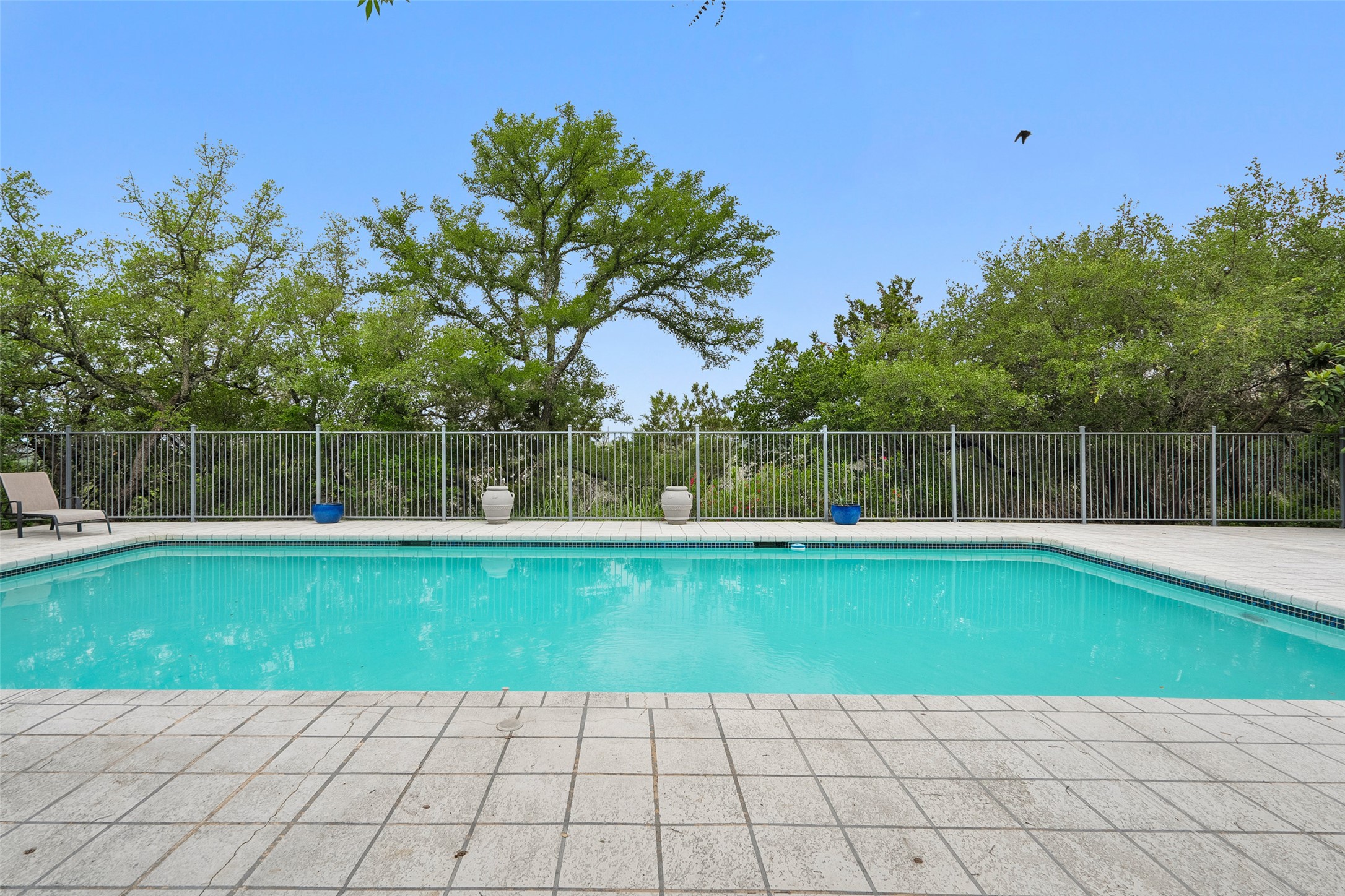1011 Ridge Point Dr — photo