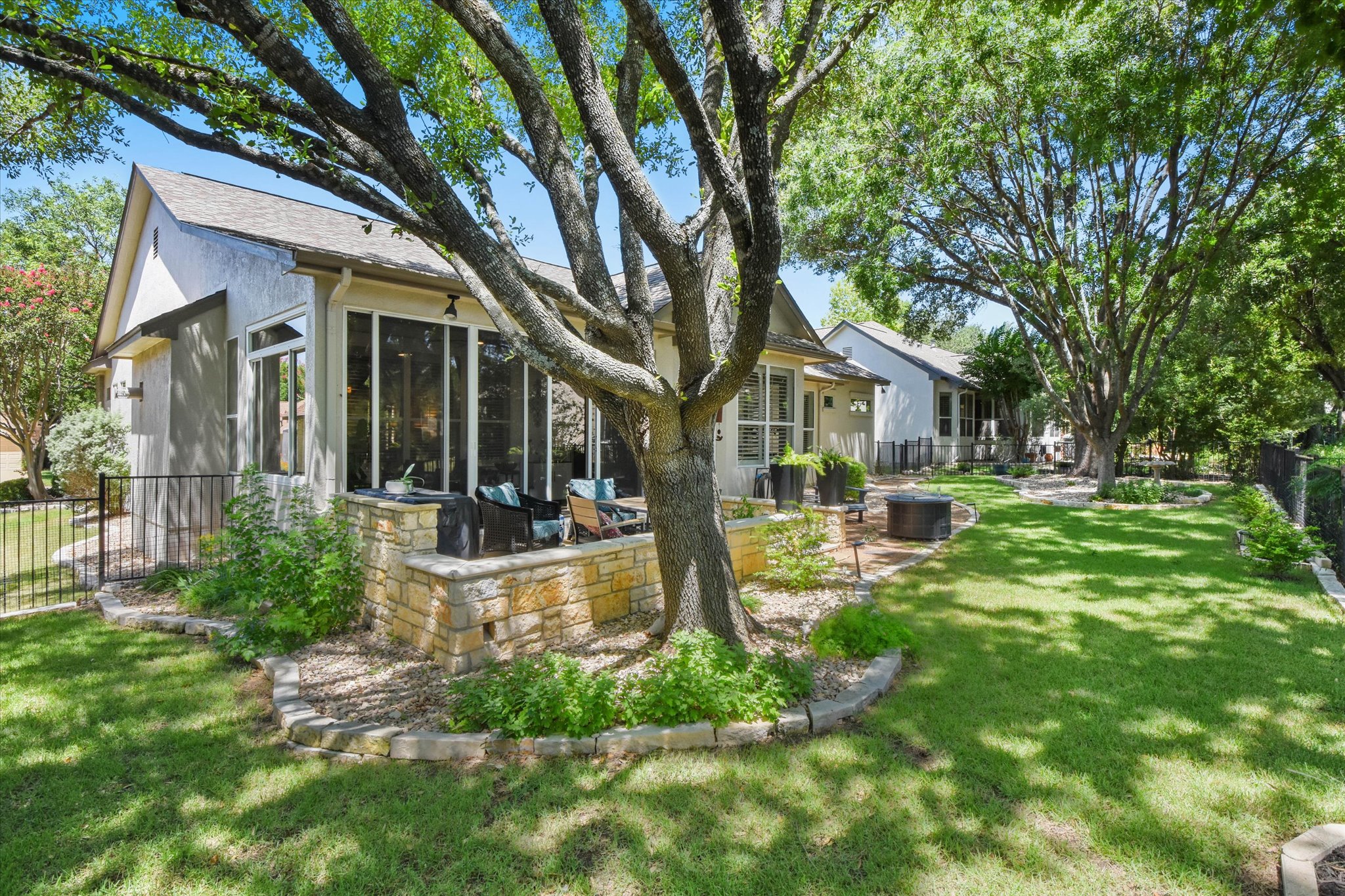 104 Wild Rose Dr — photo