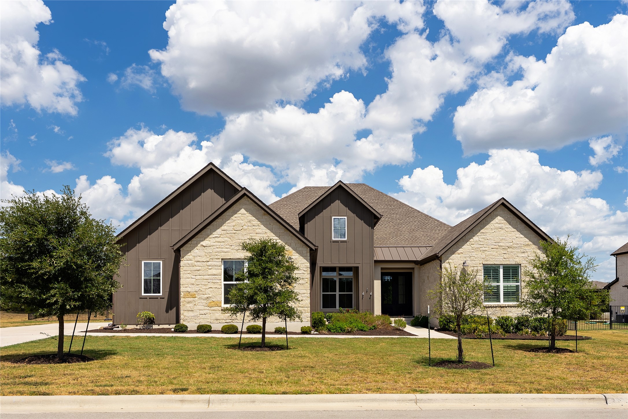 704 Prairie Clover Dr — photo