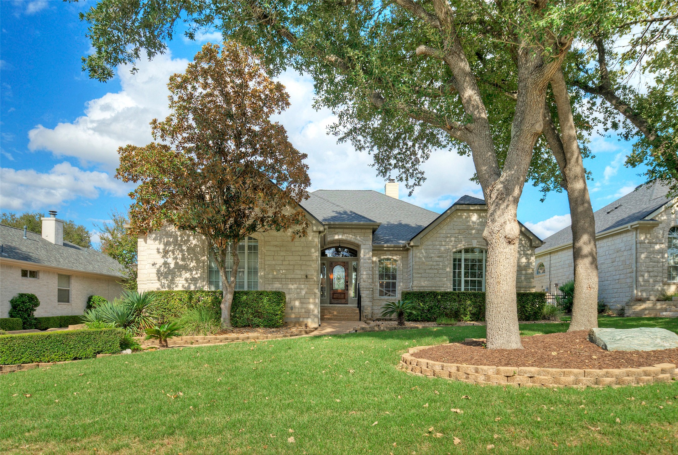 10813 River Plantation Dr — photo