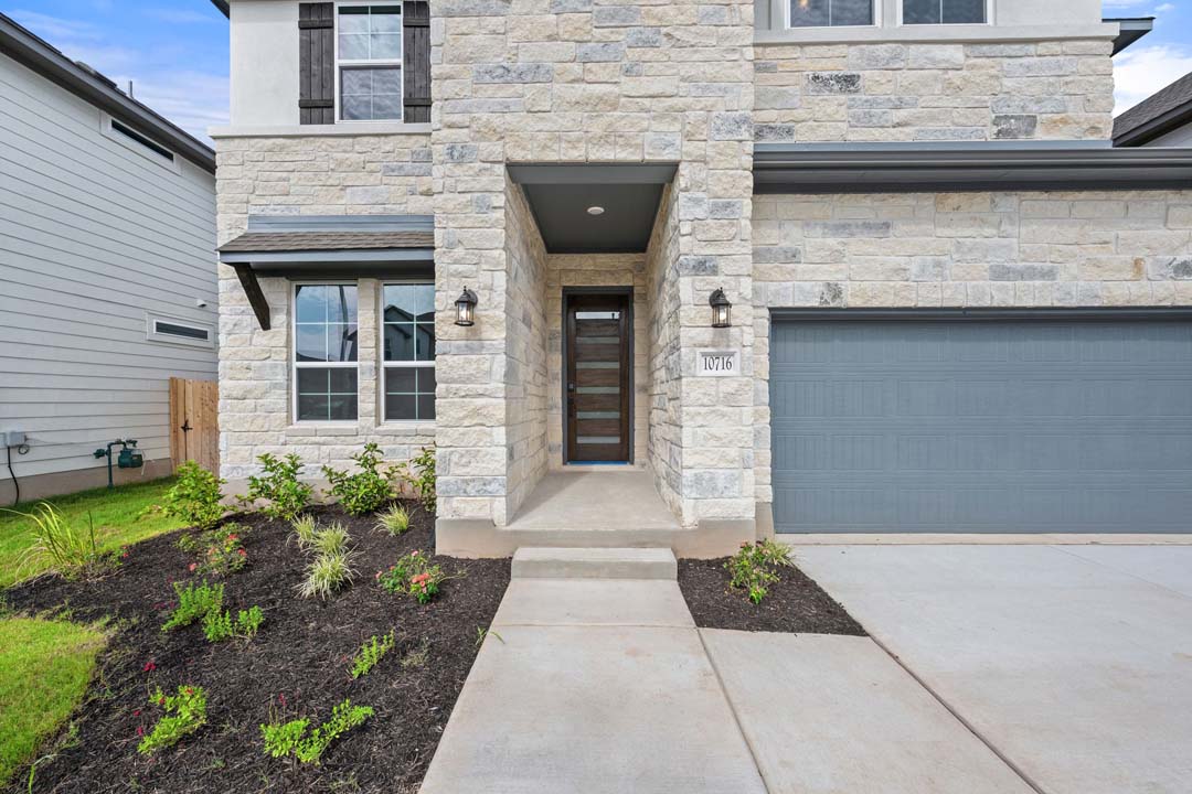 10716 Worth Lane — photo