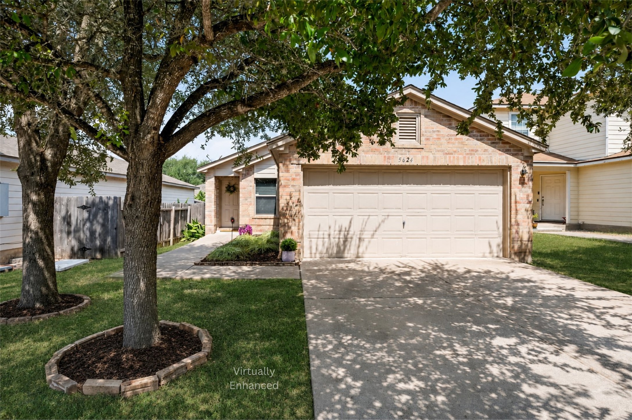 5624 Thunder Gulch Dr — photo