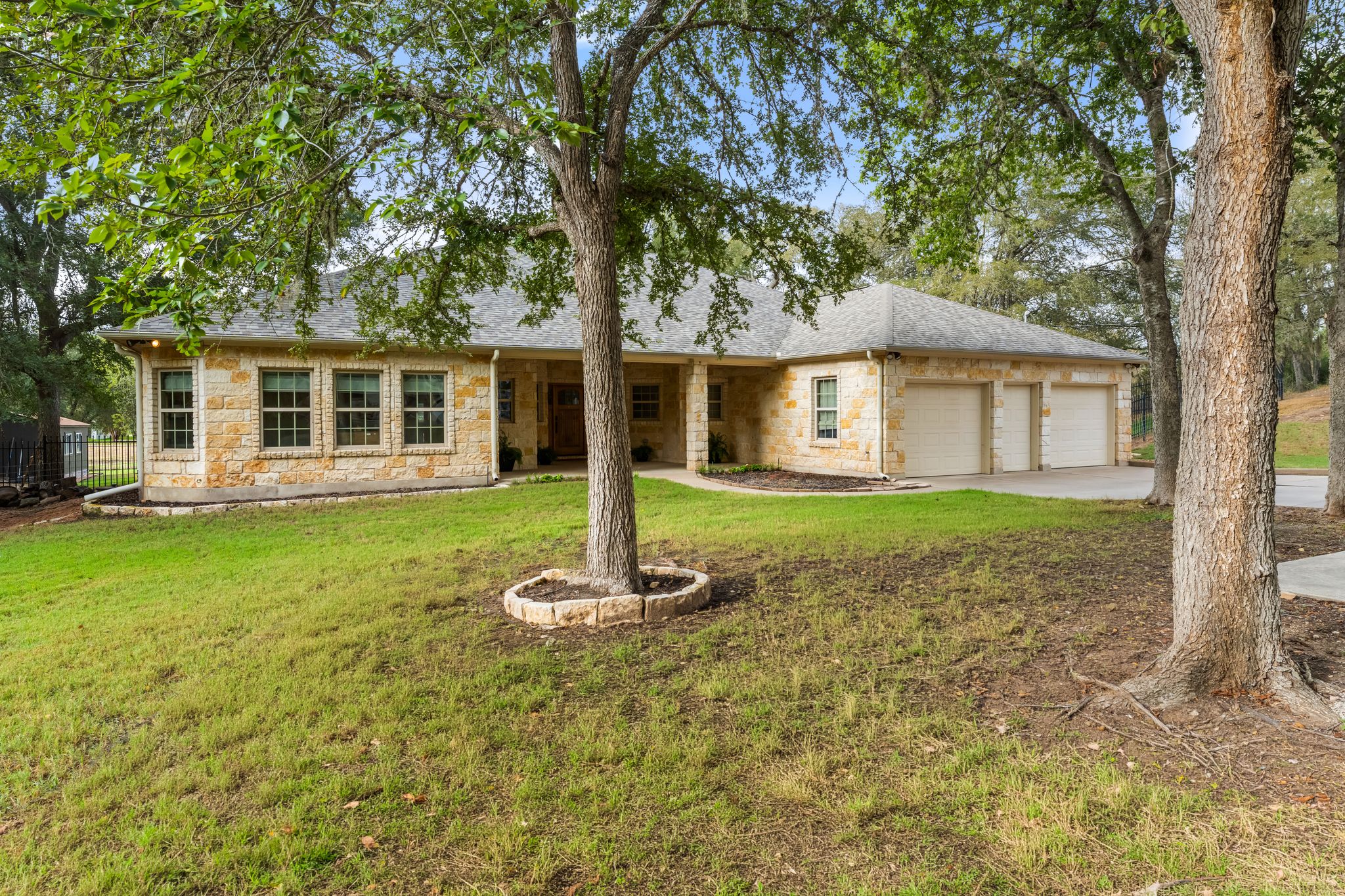 147 Konahuanui Ln — photo