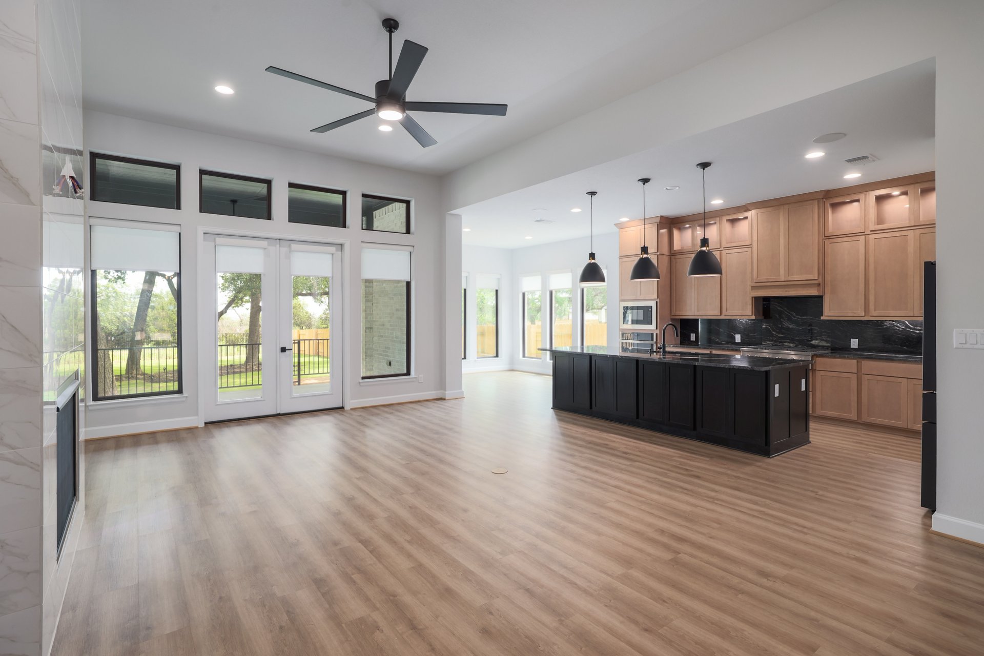 1408 Logan Del Way — photo
