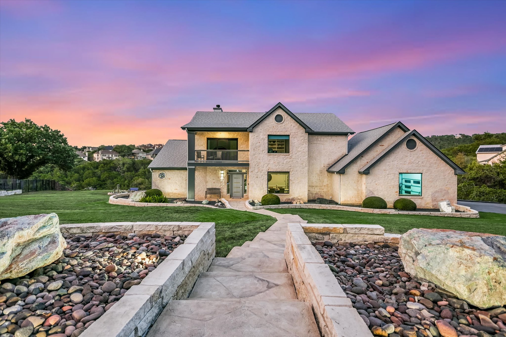 3310 Far View Dr — photo