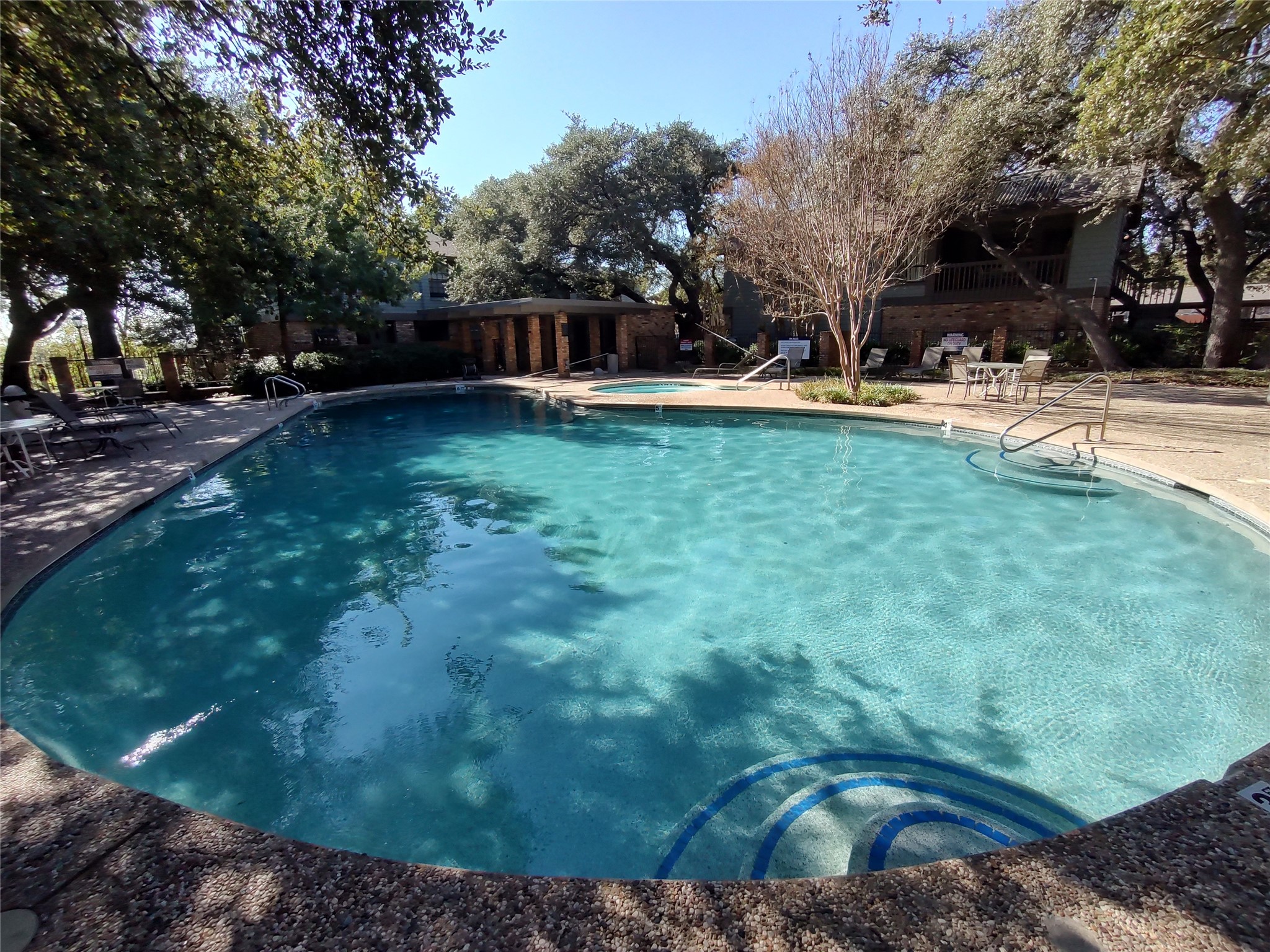 7122 Wood Hollow Dr 22 — photo