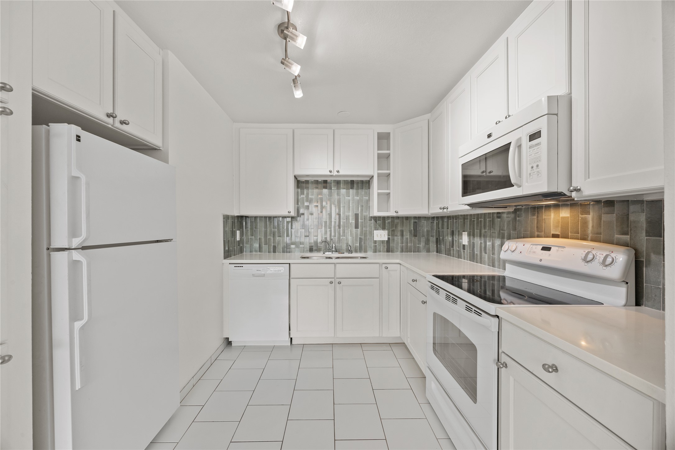 1750 Timber Ridge Road #101, Austin, TX 78741 — photo 3