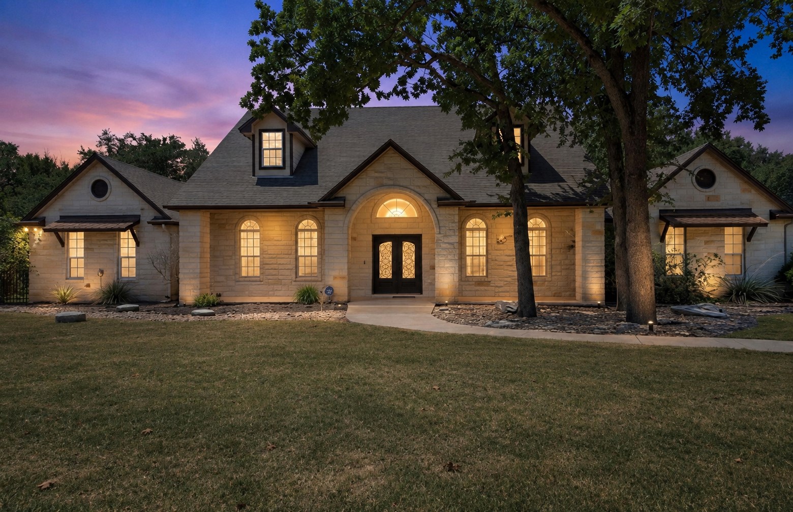 140 Oak Plaza Dr — photo