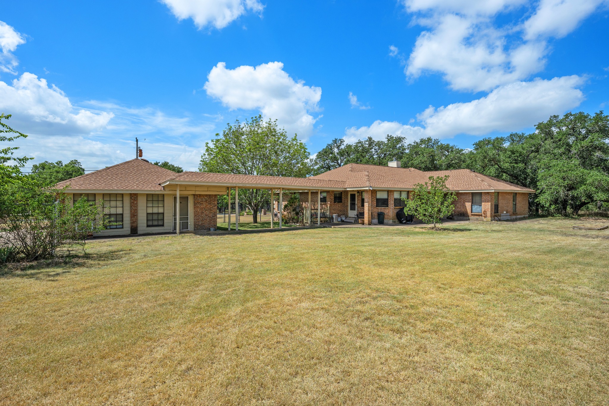 2852 Cedar Hollow Rd — photo