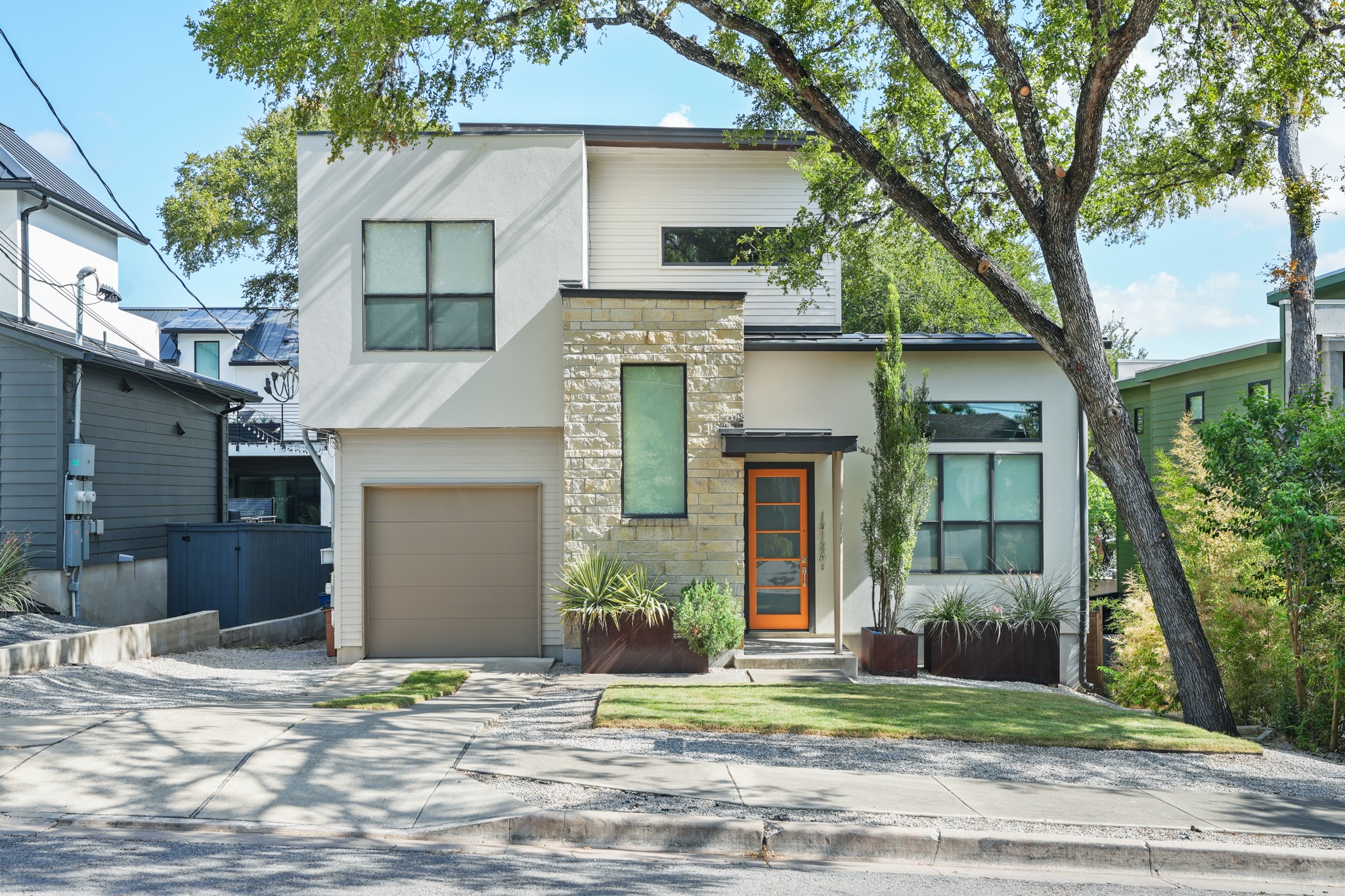 1012 Harwood Pl a — photo