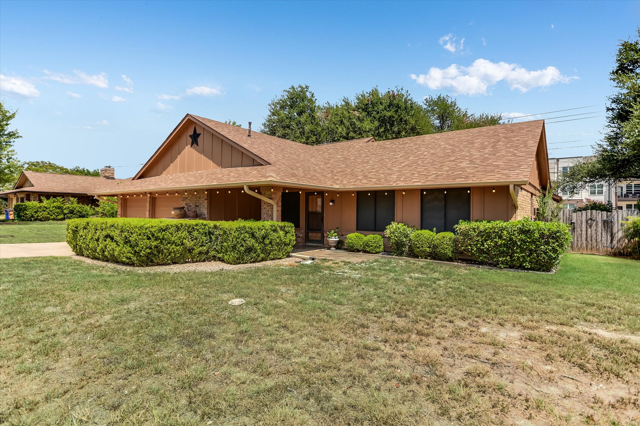 10207 Willfield Dr — photo