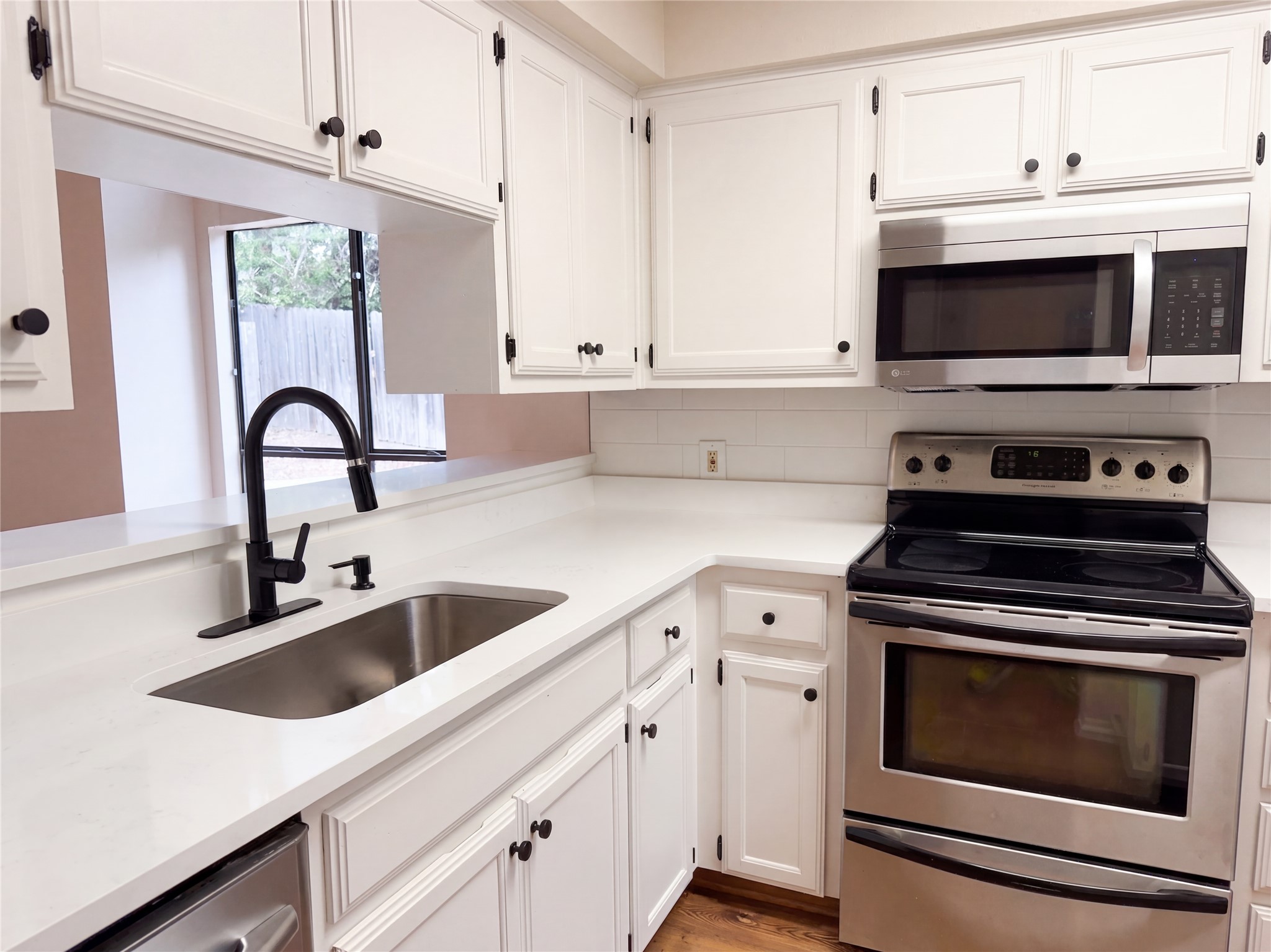 3801 Menchaca Road #24, Austin, TX 78704 — photo 2