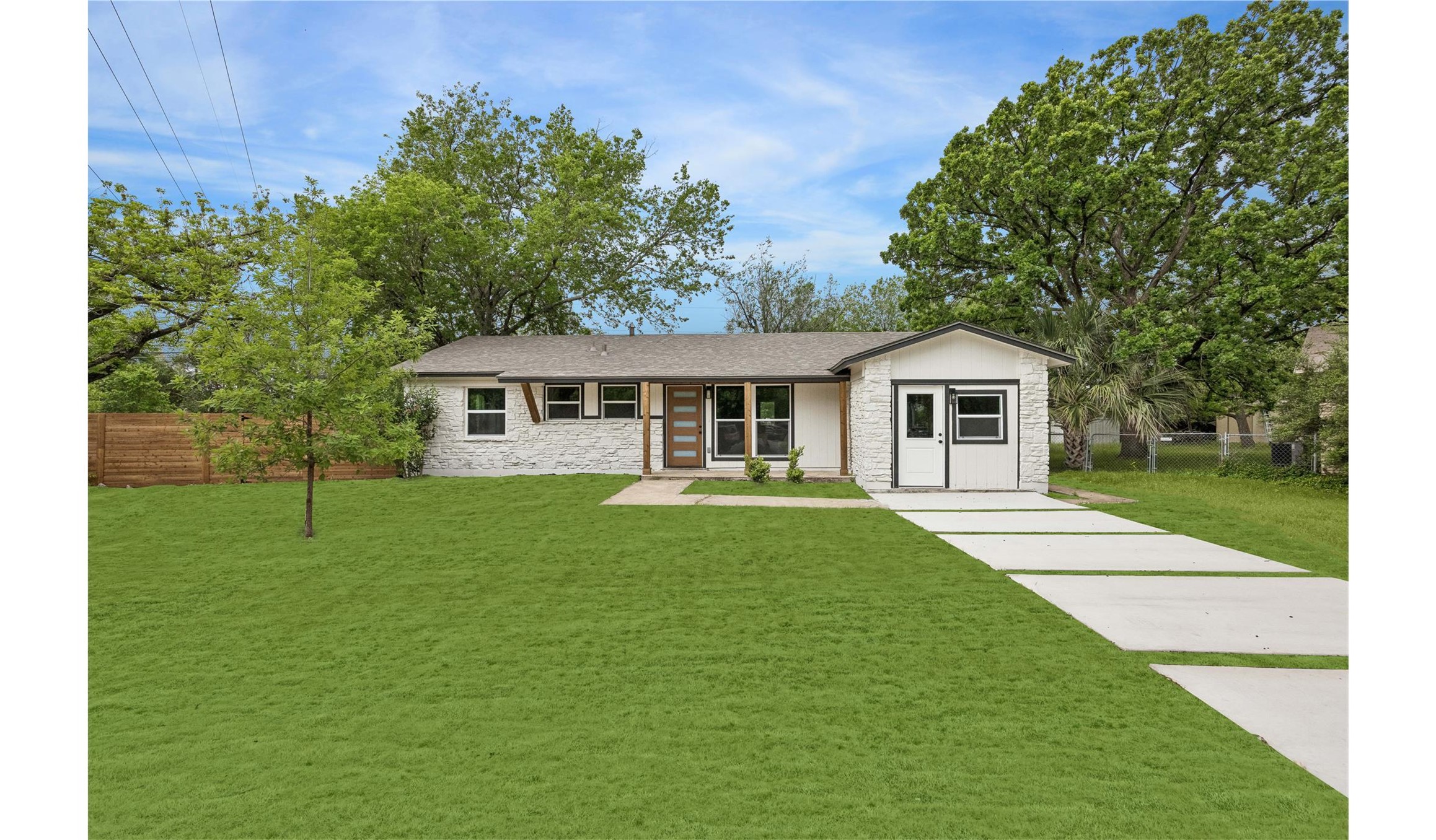 2103 Fordham CV — photo