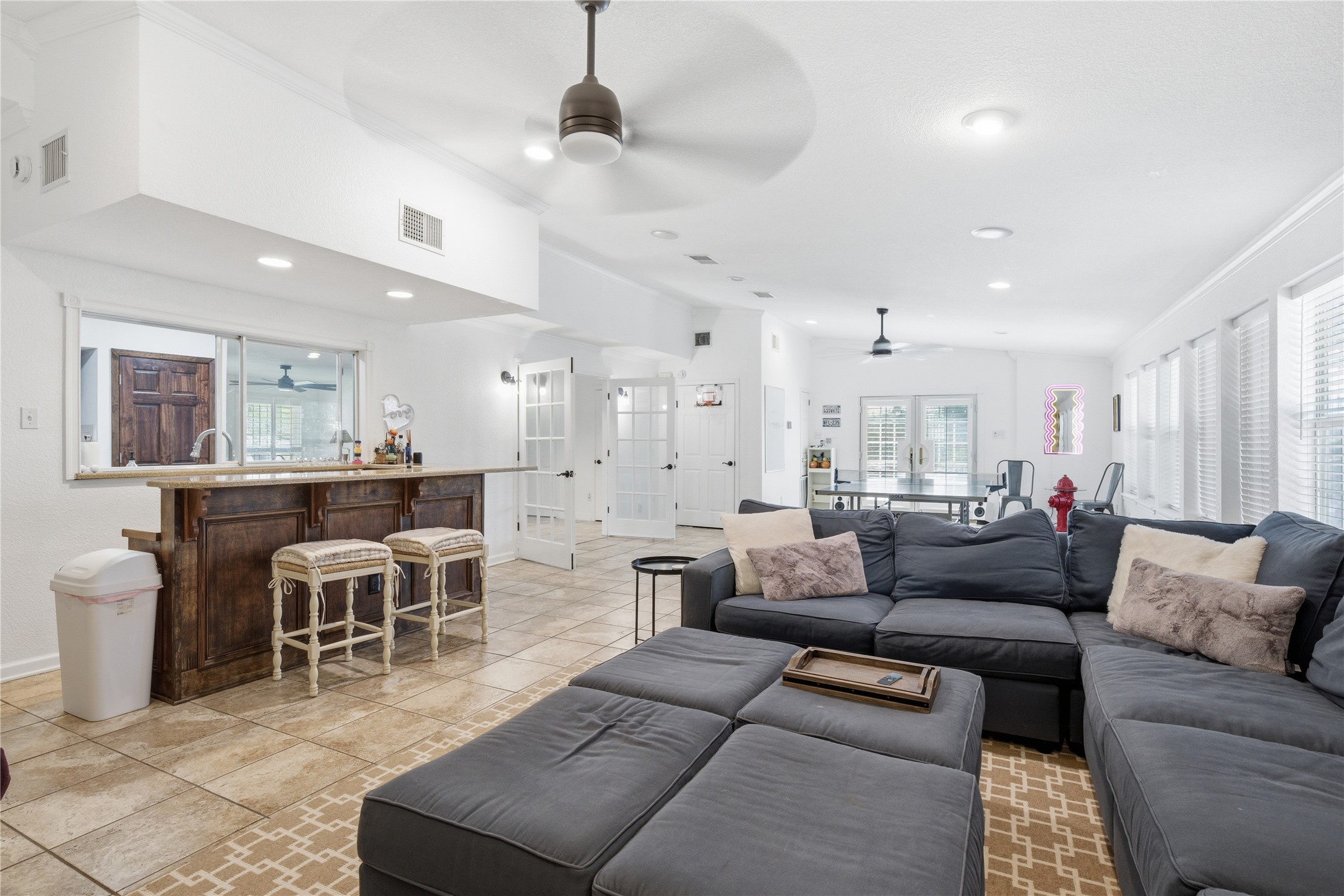 3409 Lakeside Dr — photo