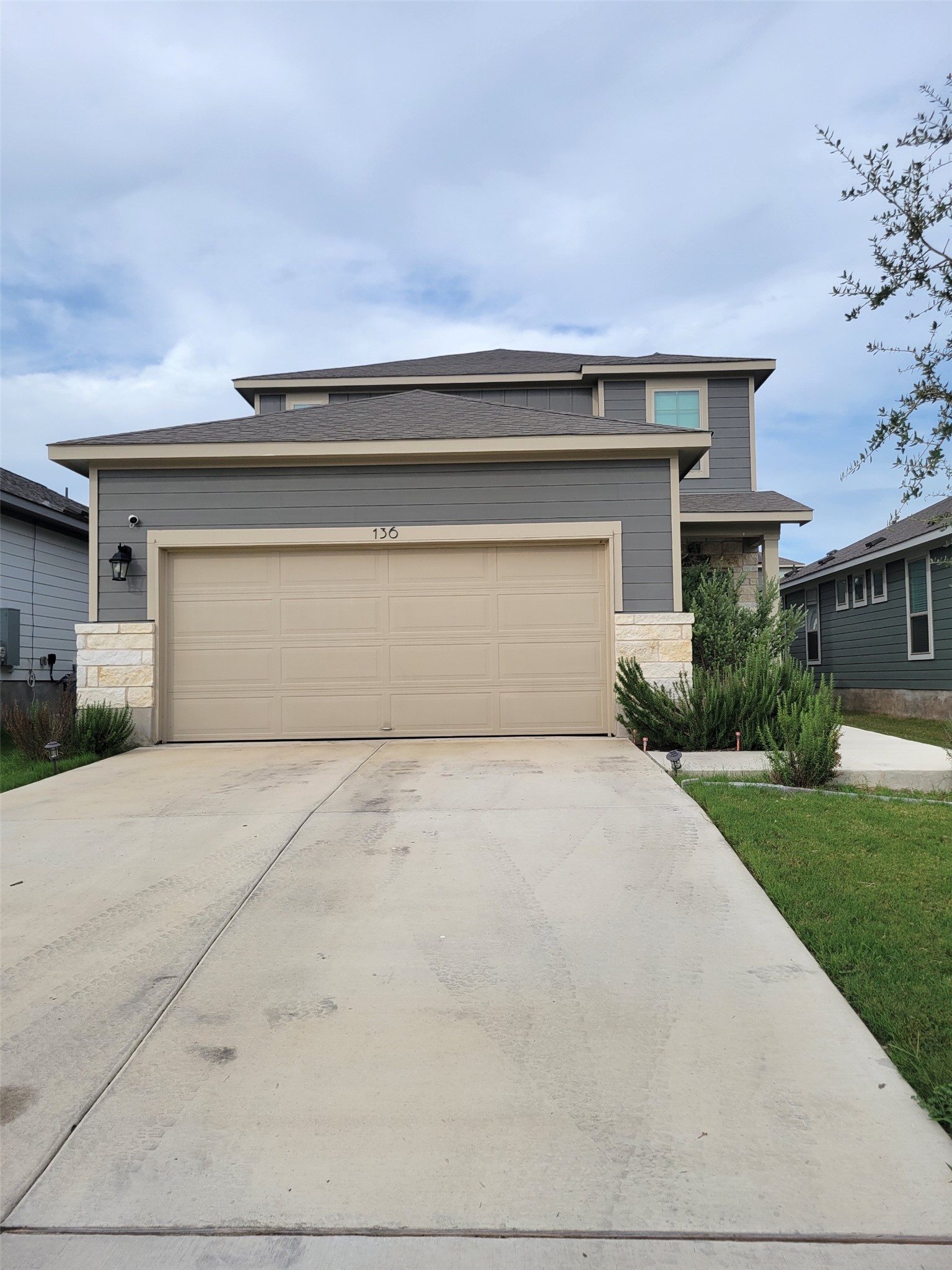 136 Eagles Dare Ln — photo
