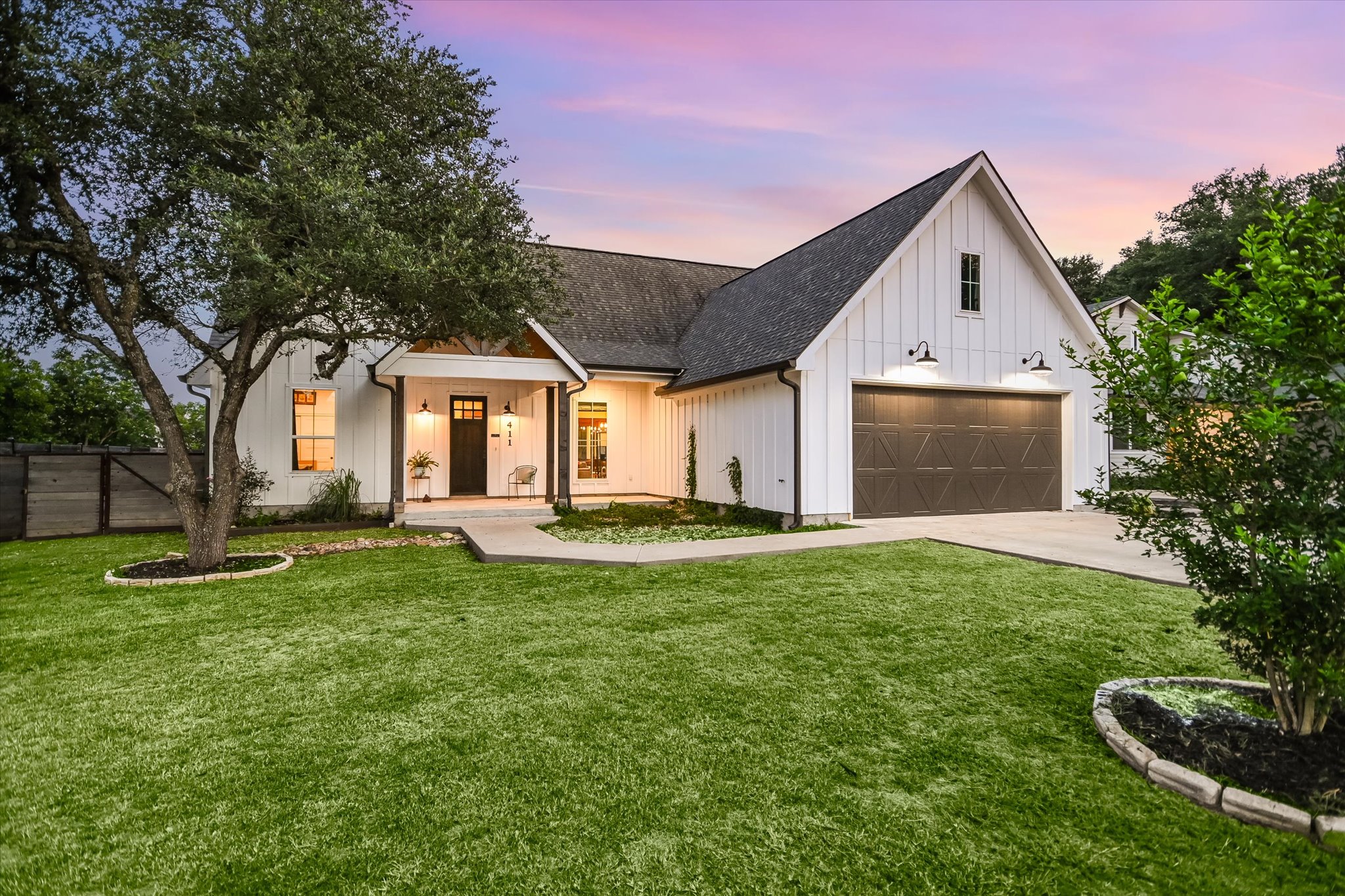 411 Whitetail Dr — photo