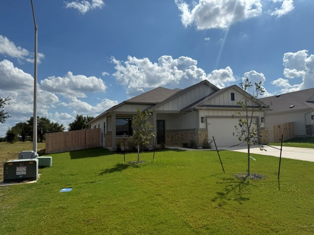 203 Gene Ray Ave — photo