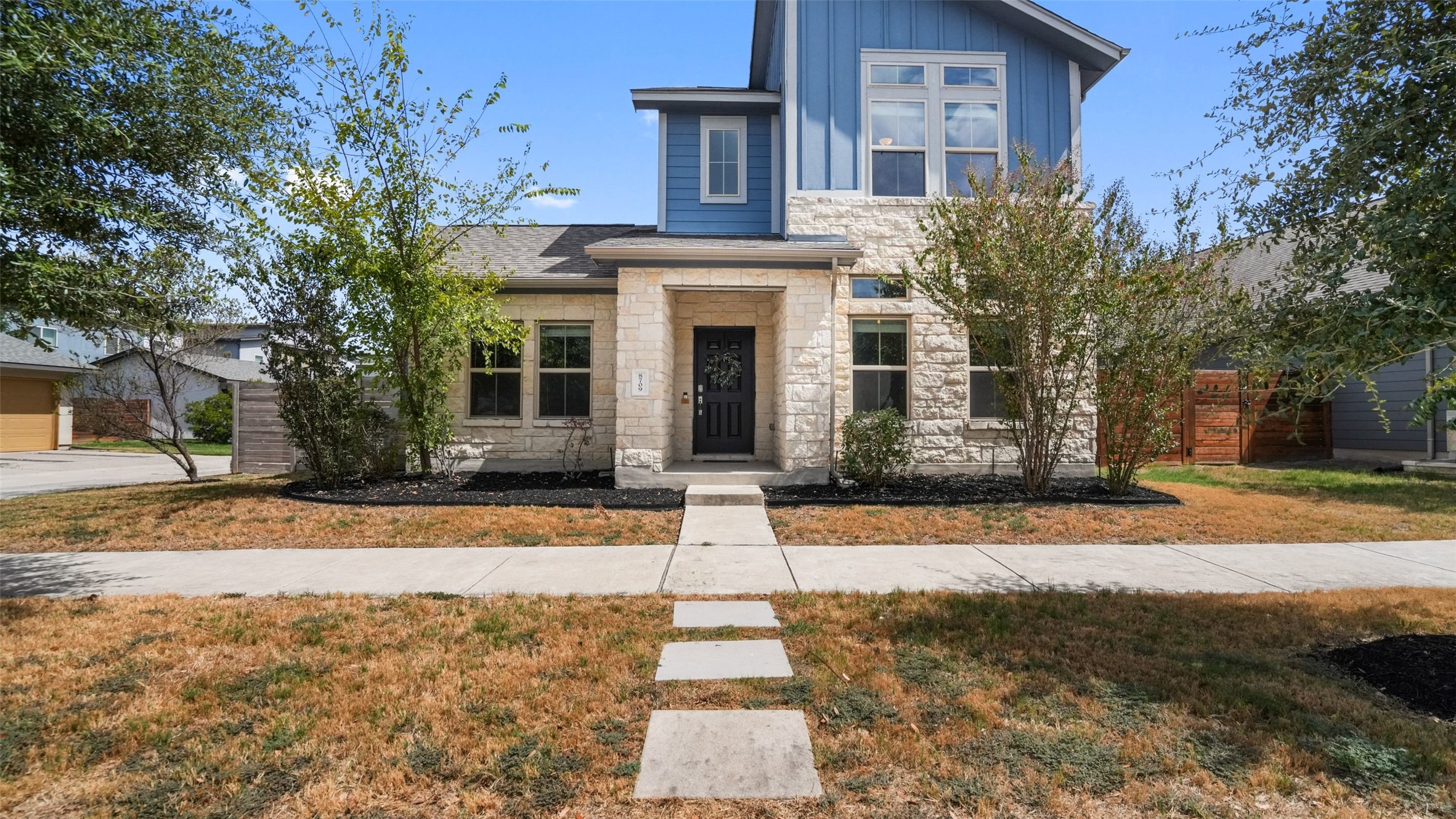 8709 Slater Dr — photo