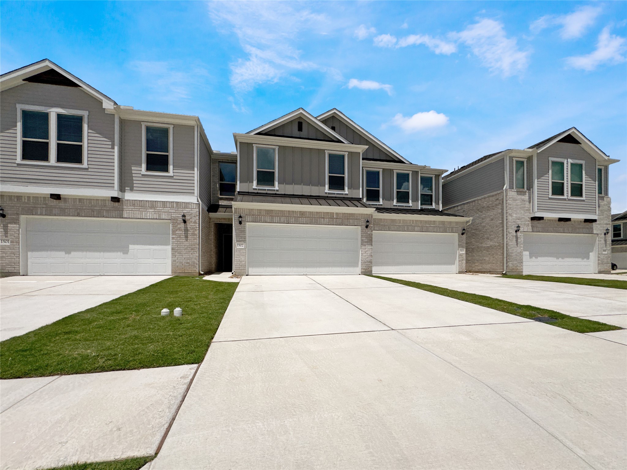 2725 Woodall Dr 1502 — photo