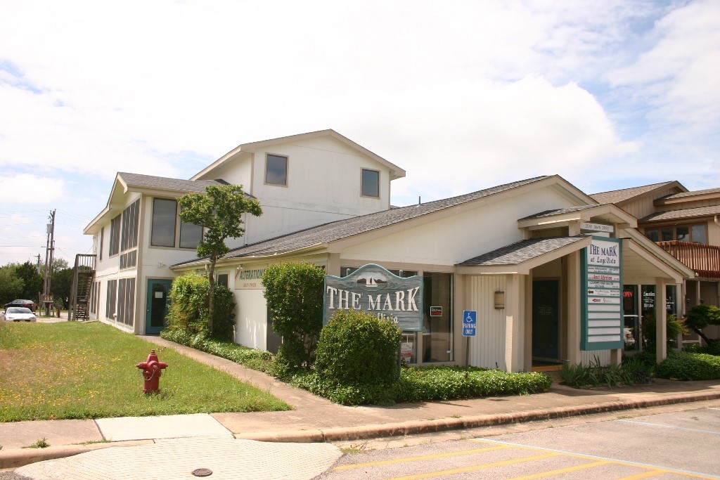20511 Dawn Dr 202 — photo