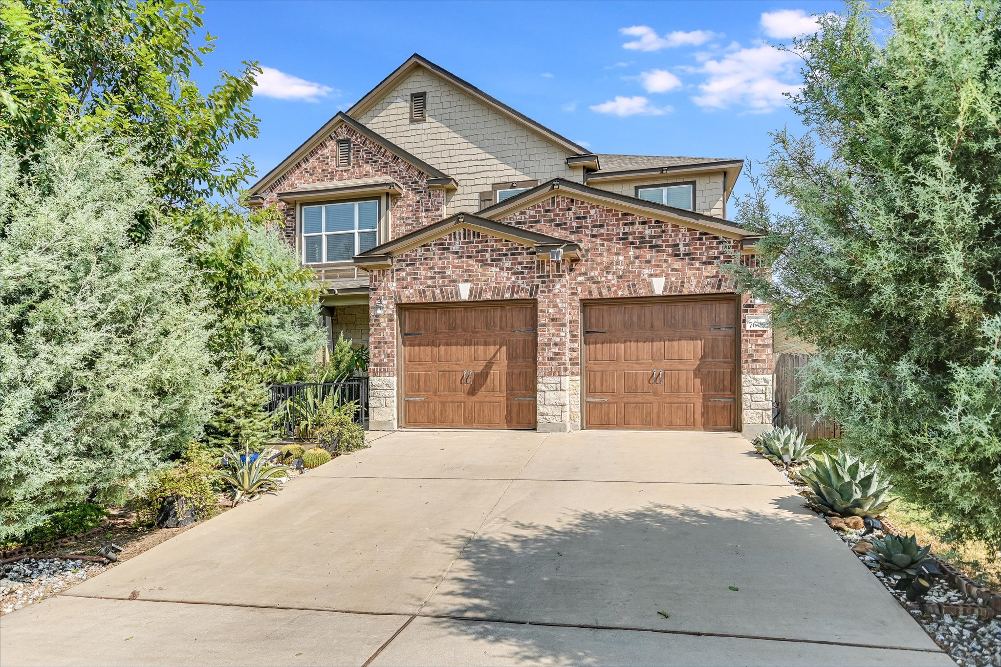 7605 Peccary Dr — photo