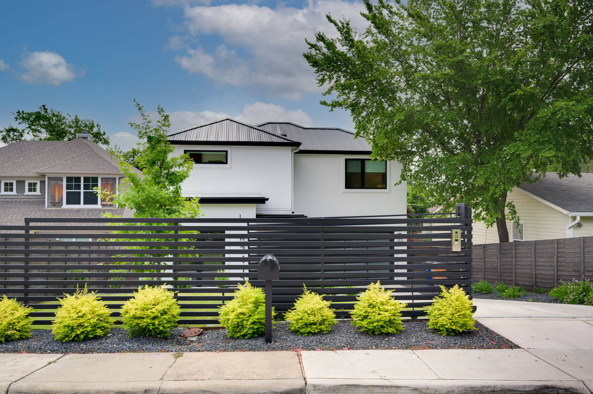 2415 McCall Road, Austin, TX 78703 — photo 2