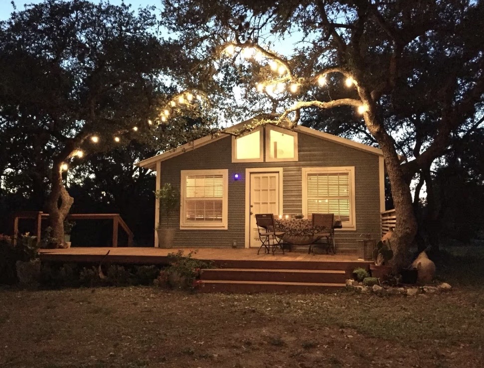 8811 High Valley Rd — photo