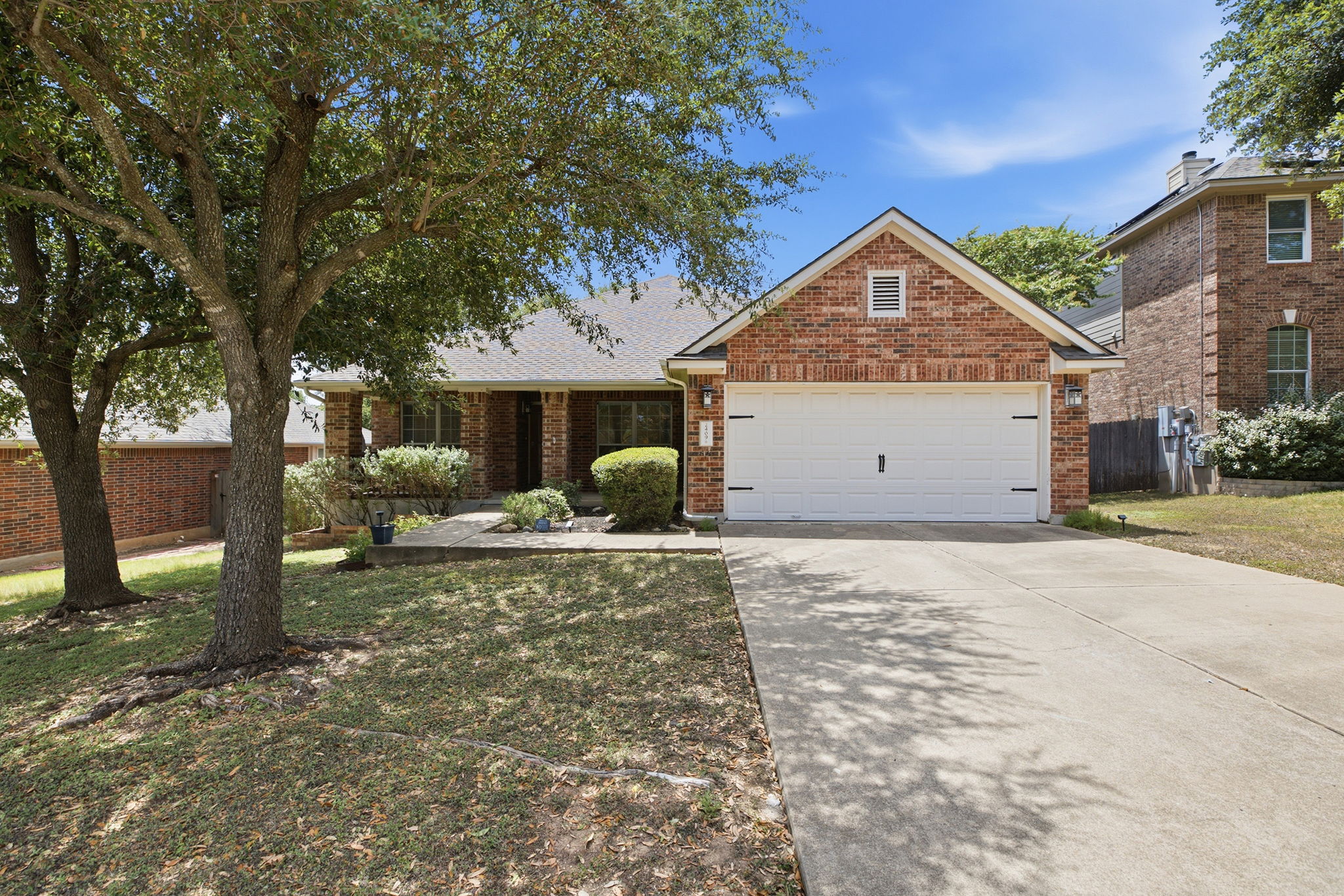 2409 Silver Spur Ln — photo