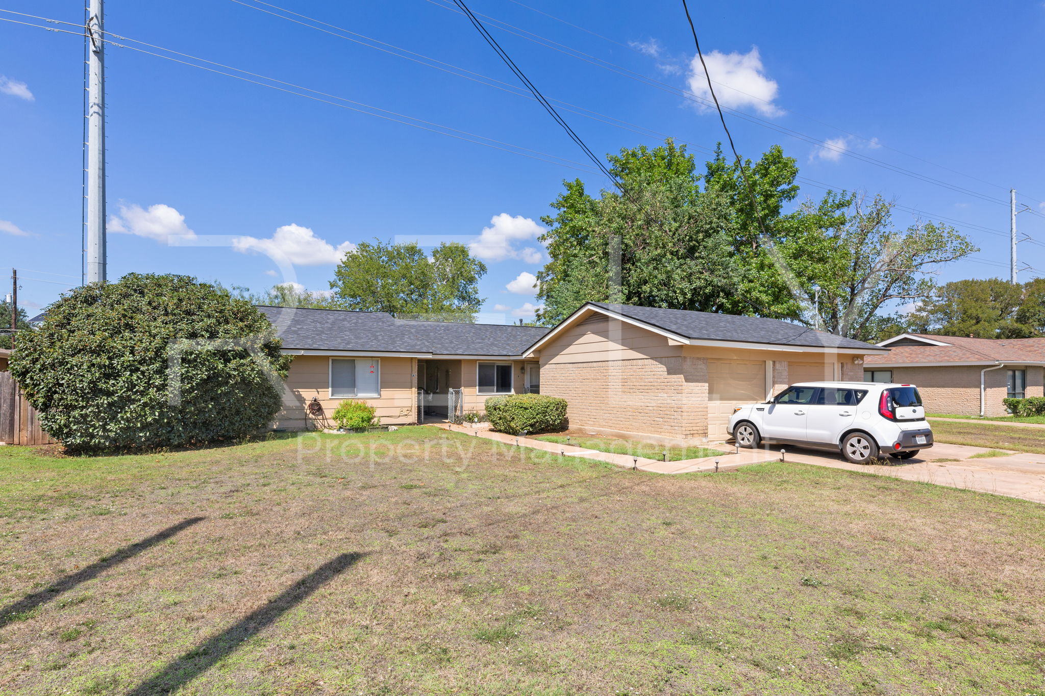 409 E Janis Dr Unit B — photo