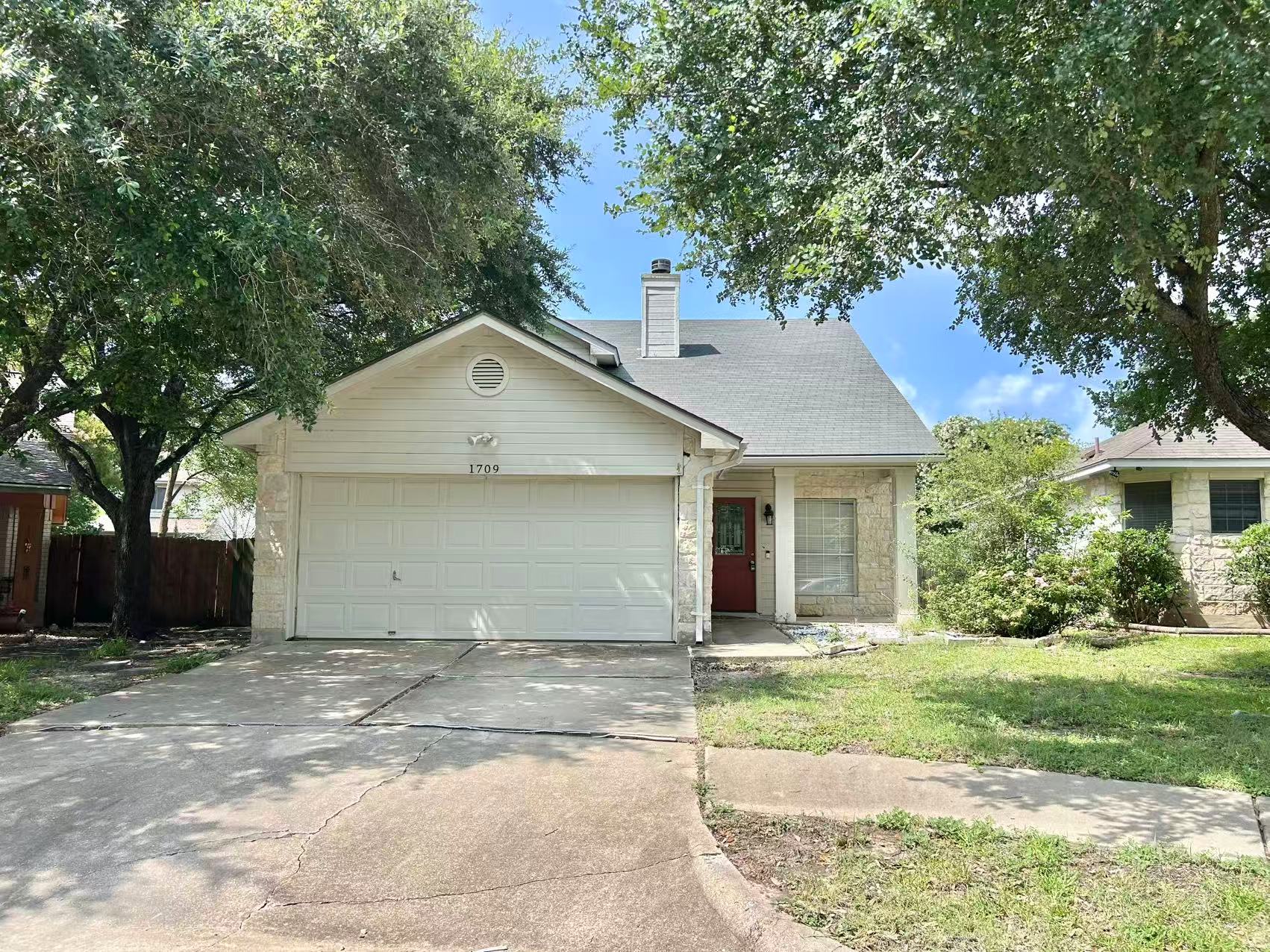 1709 Royal Ascot Dr — photo