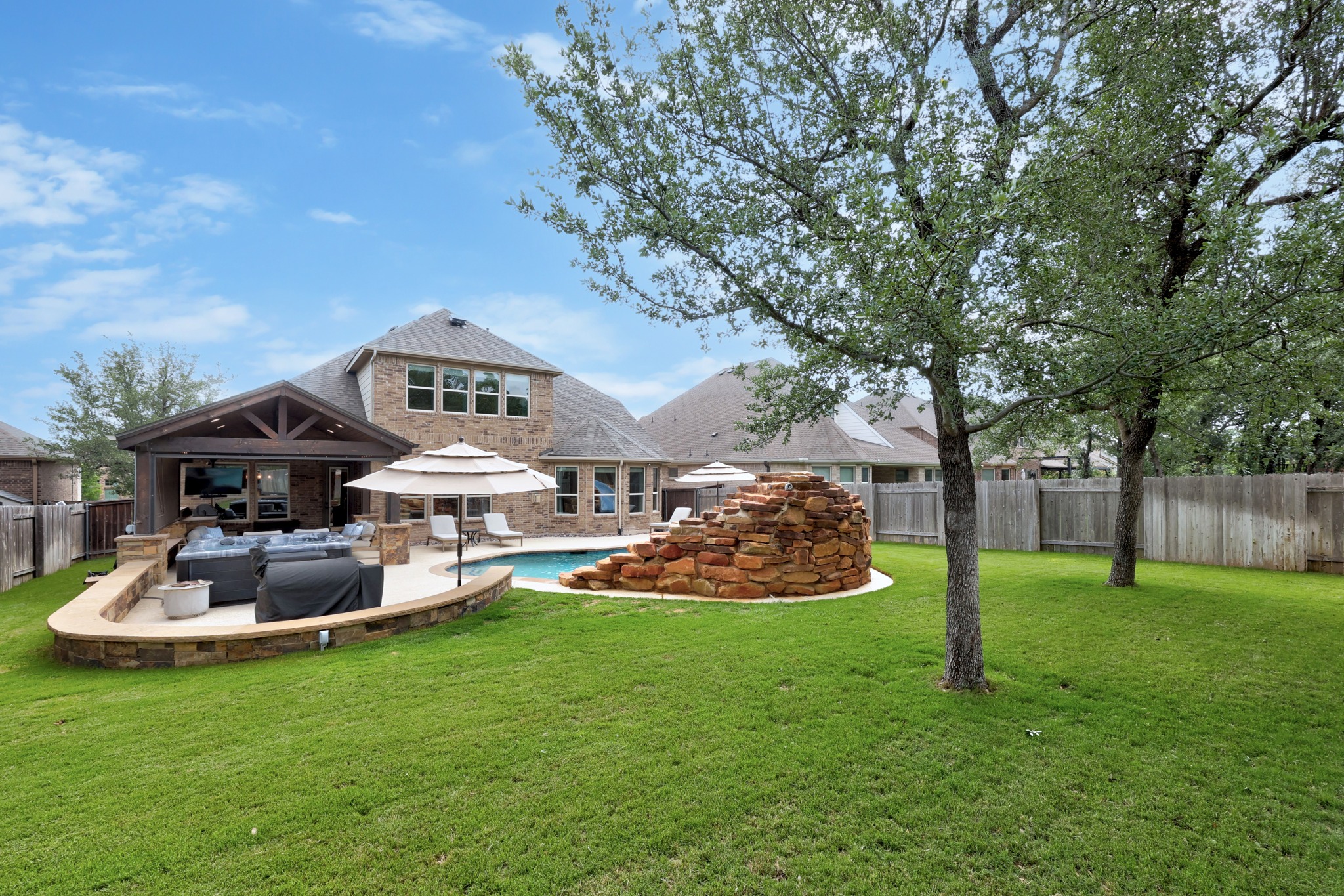 1549 Humble Live Dr — photo