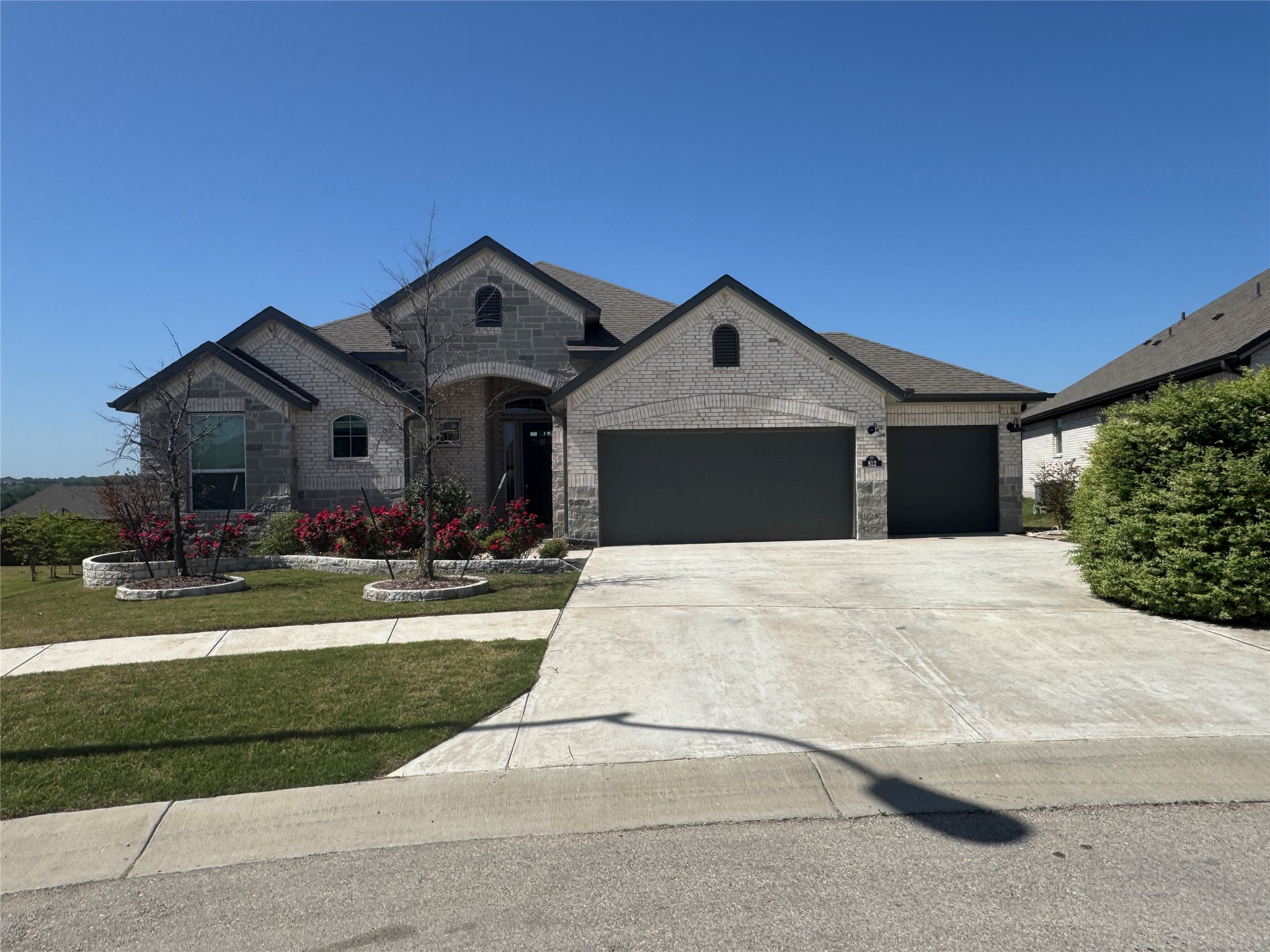 812 Karst CV — photo