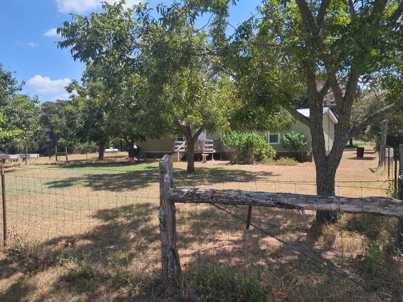 10905 S. FM 1915 FM 1915 Highway — photo
