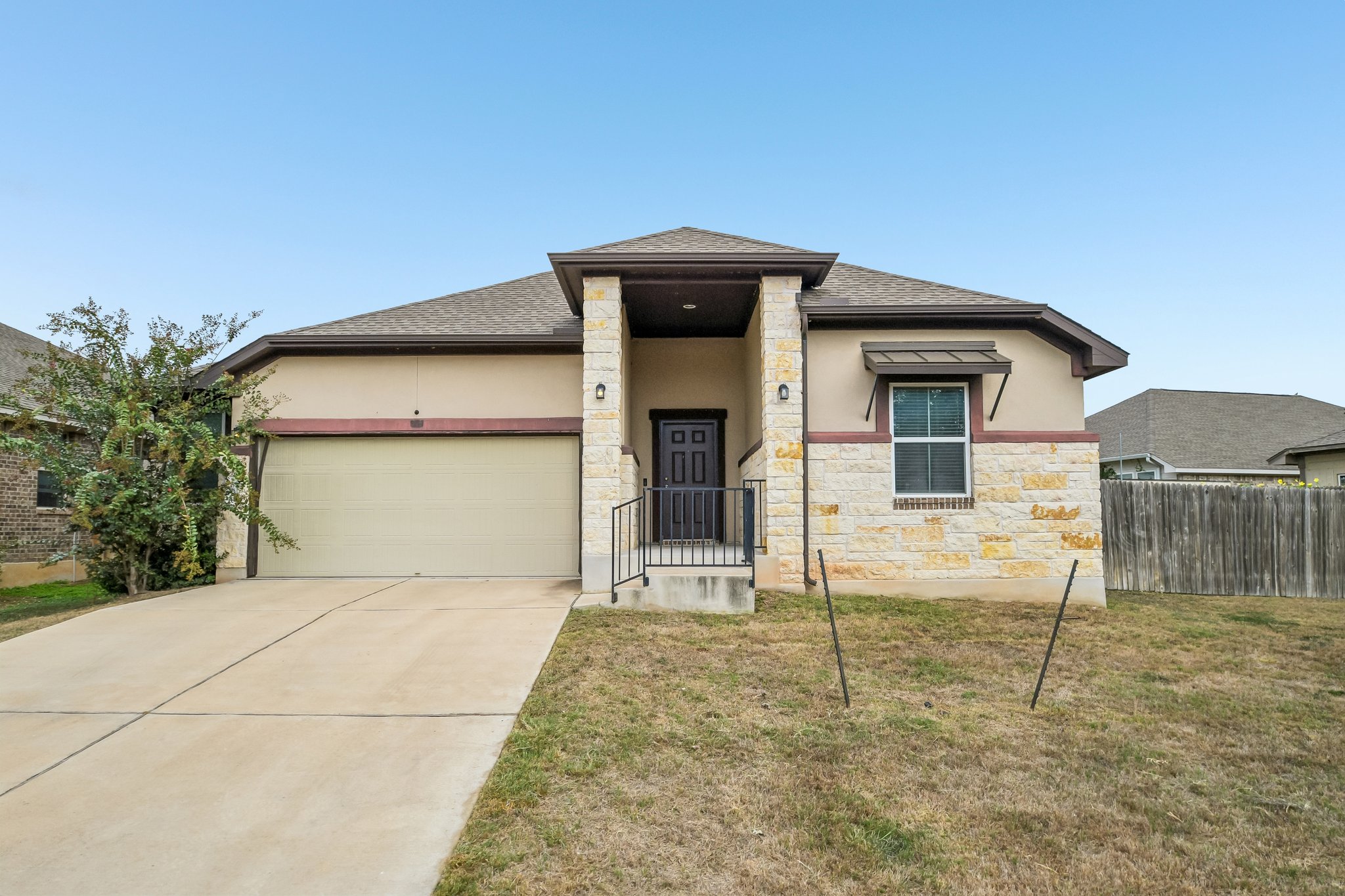 280 Rimrock Ct — photo