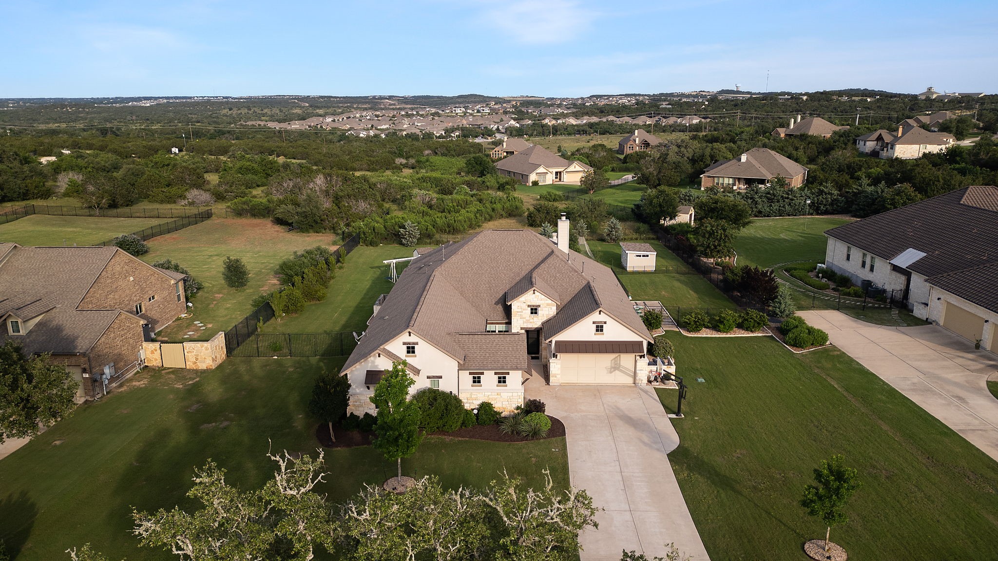 273 Ranch Ridge Drive, Dripping Springs, TX 78620