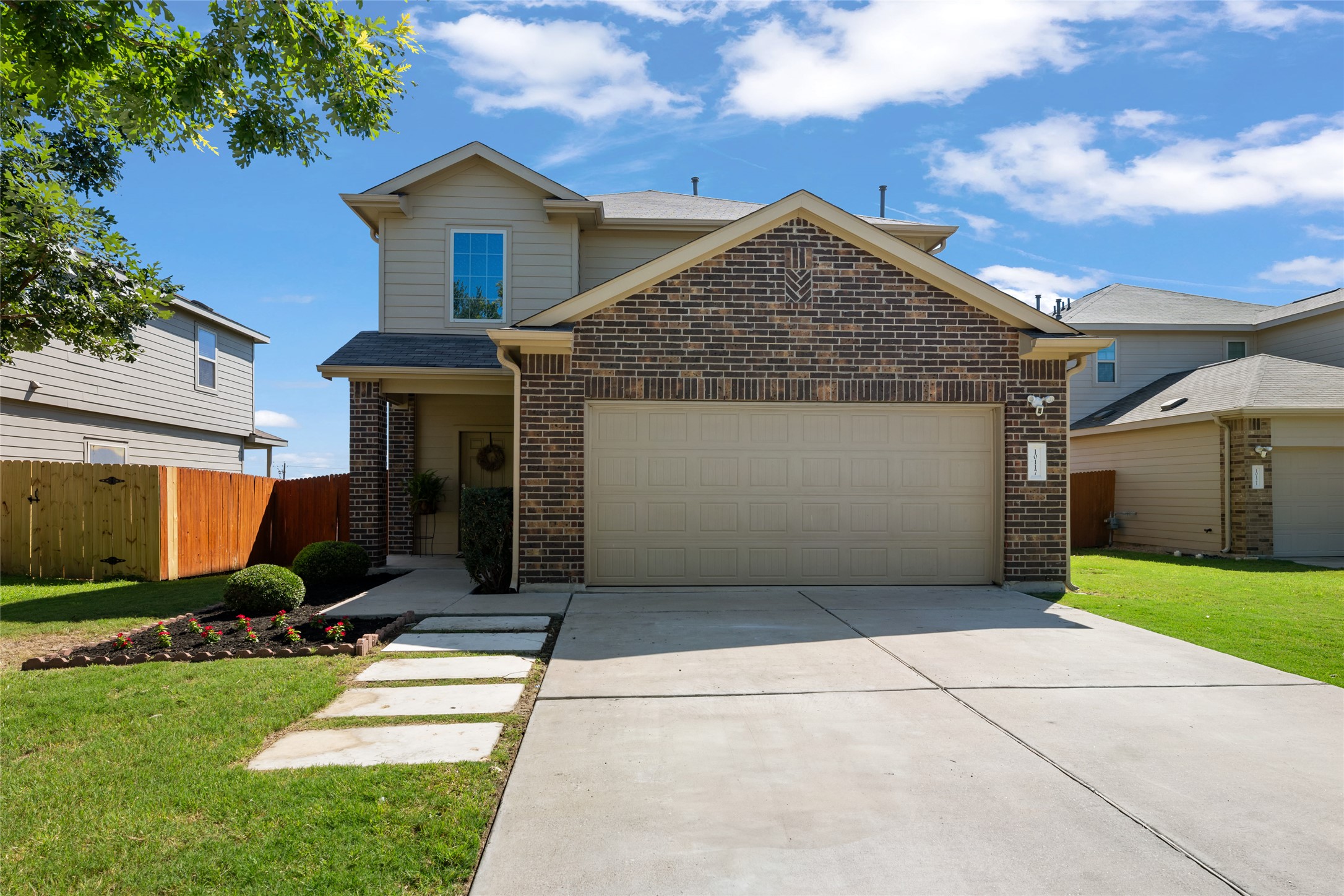 10117 Crescendo Ln — photo